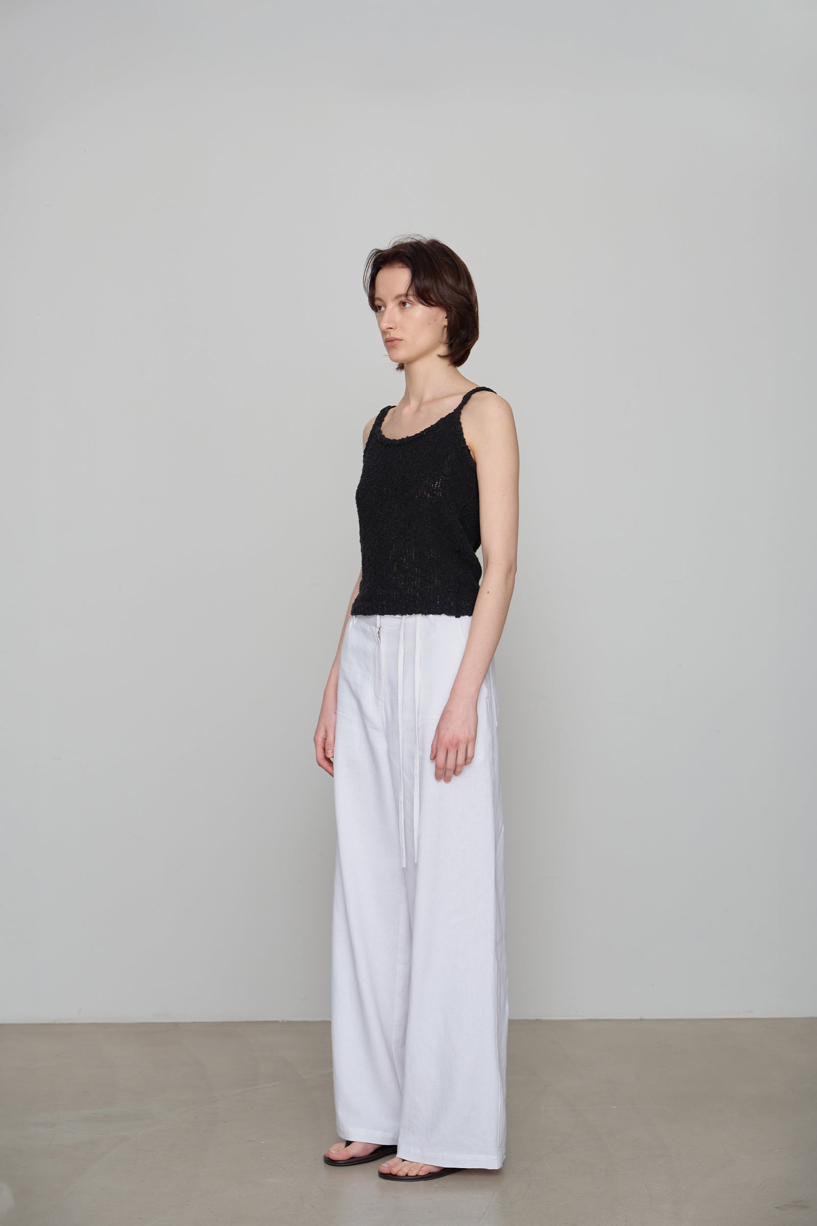 TOP EN MAILLE TEXTURÉE_NOIR