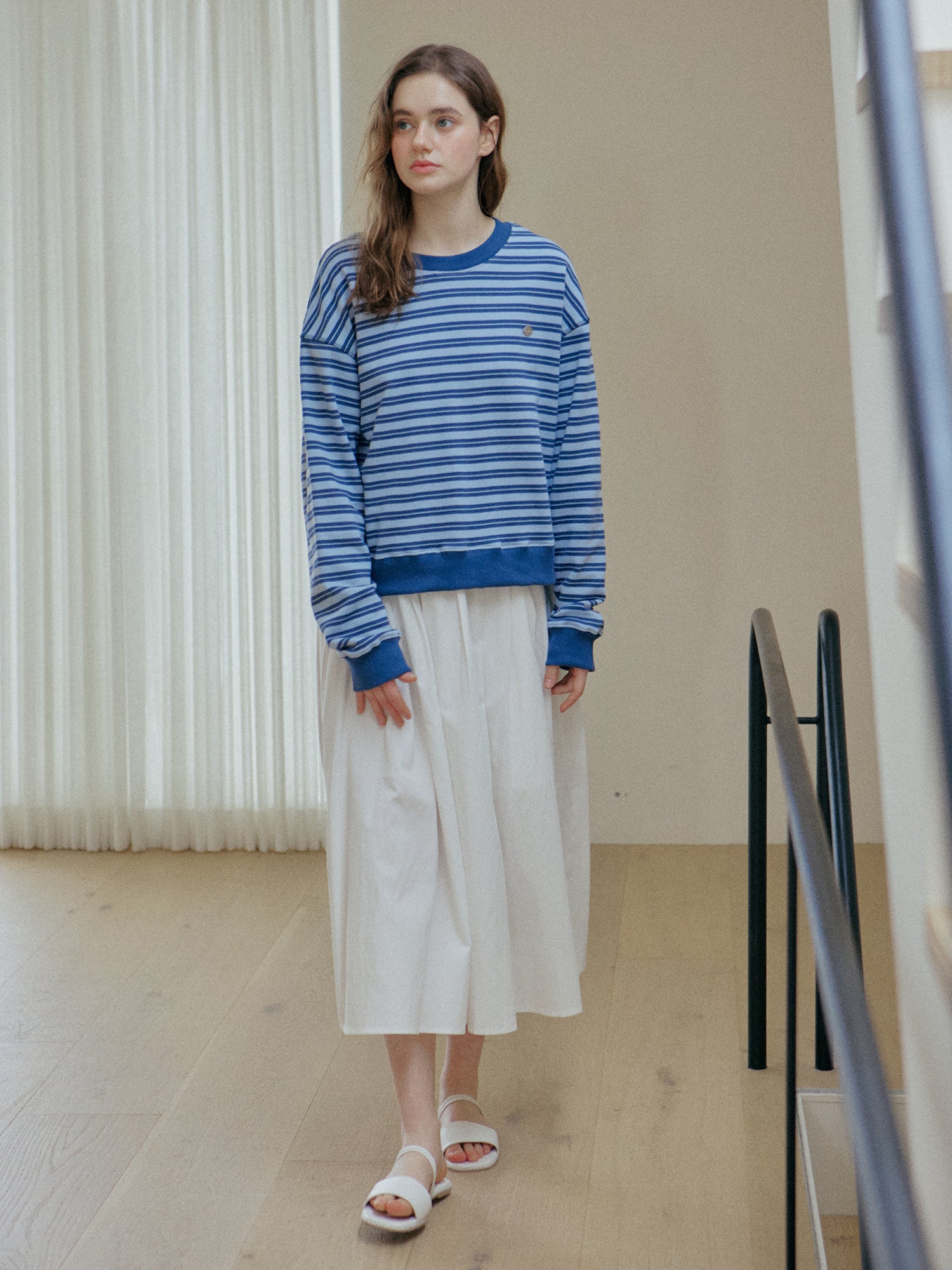 STRIPE LOGO SWEATSHIRT_SKYBLUE