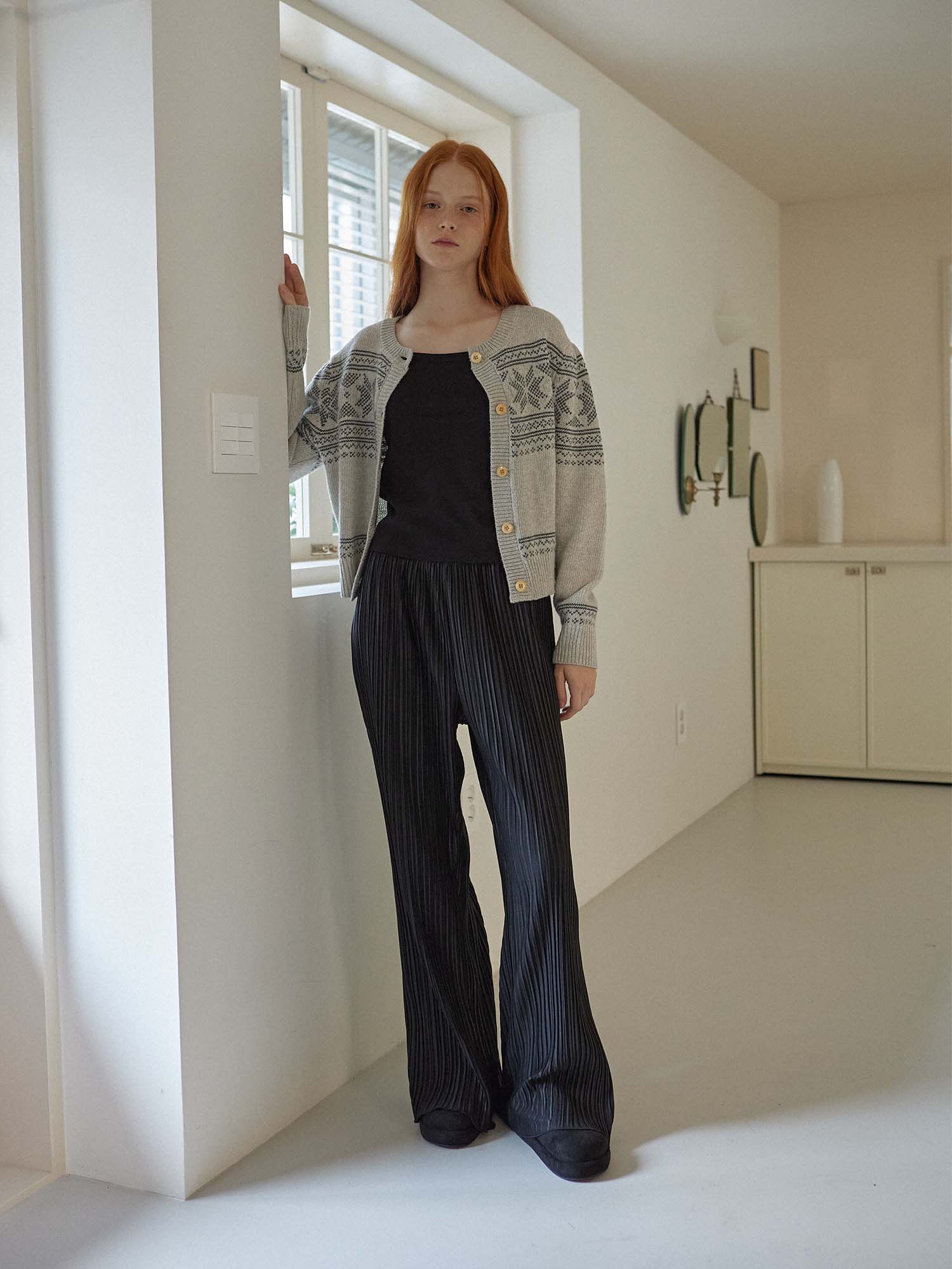 PANTALON DROIT PLISSÉ _NOIR