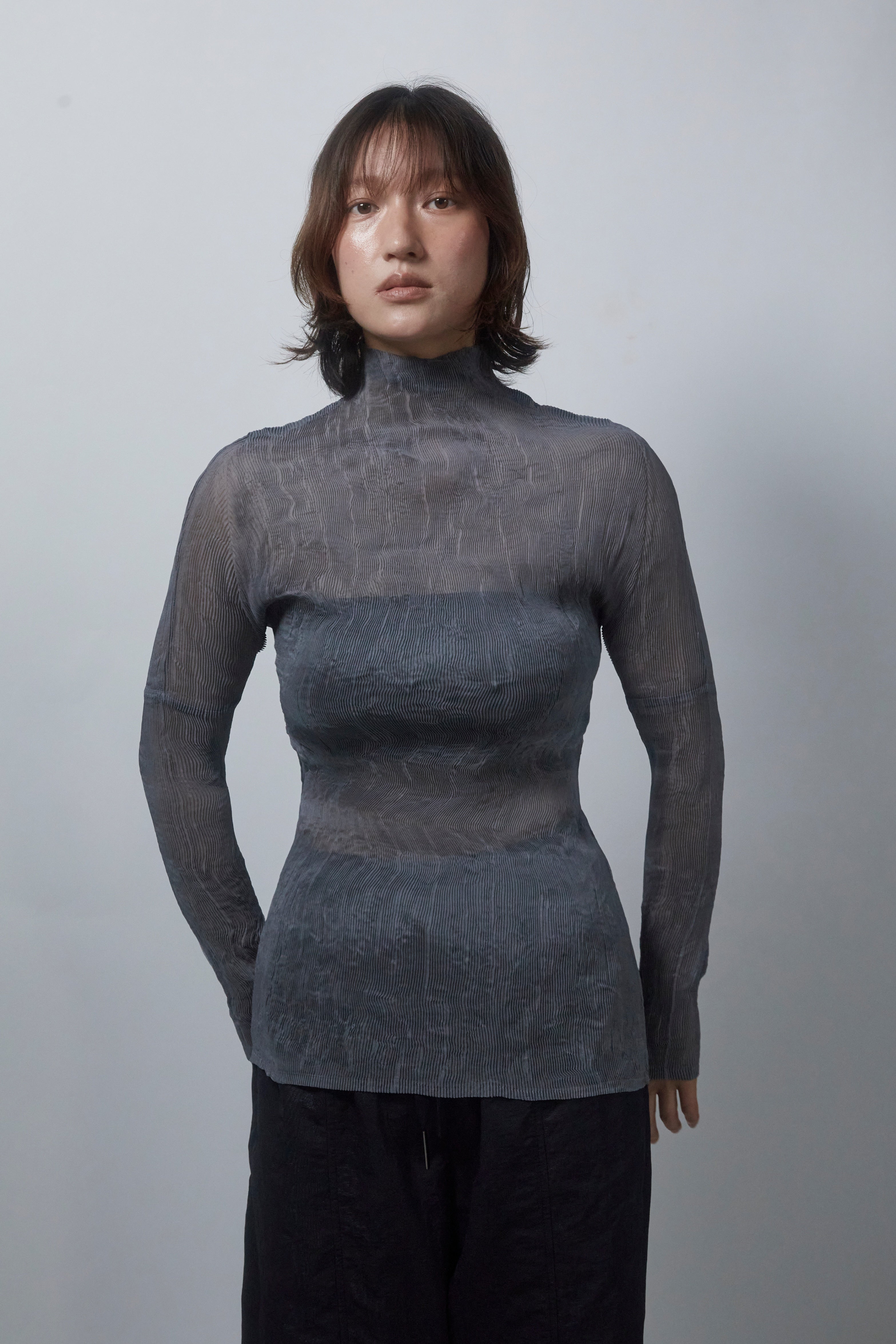 25SS GAZI WRINKLE HIGHNECK_GREY