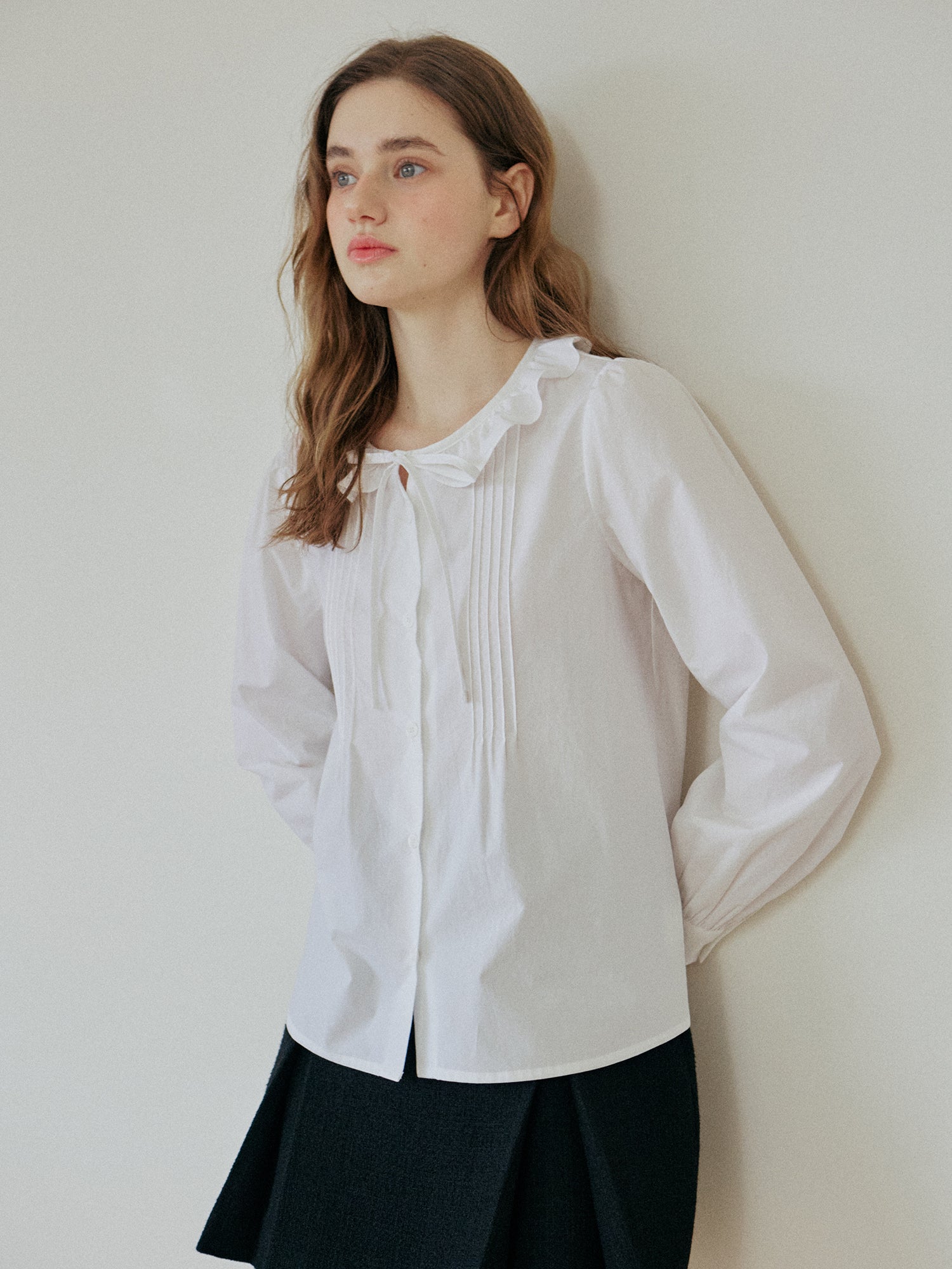FRILL TUCKED SHIRT_WHITE