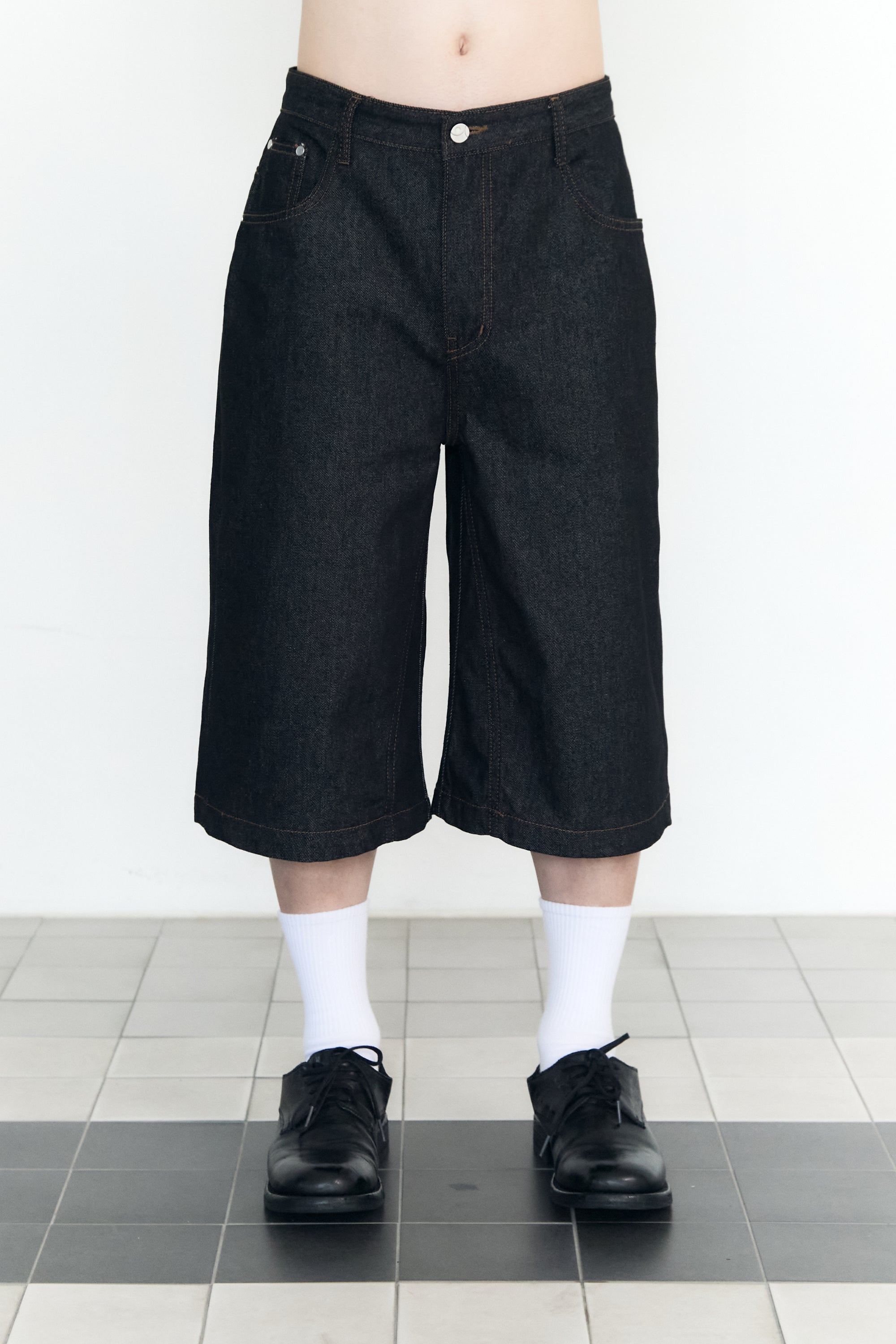 PANTACOURT CAPRI AVEC POCHE À CARREAUX_INDIGO