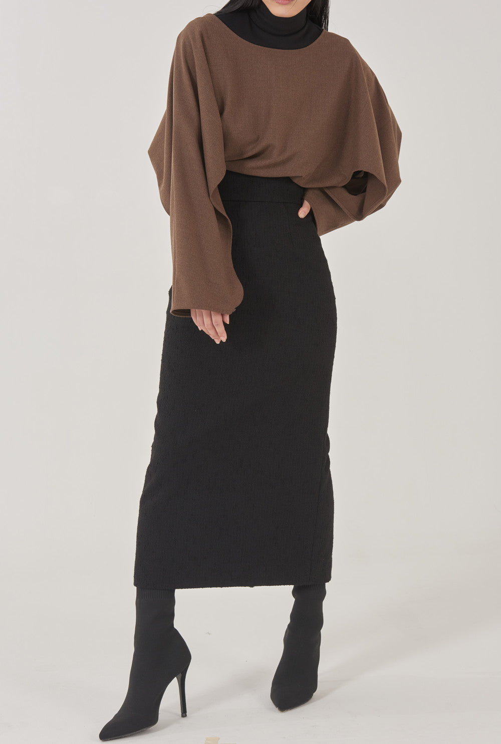 NATURAL BLACK SKIRT_NOIR