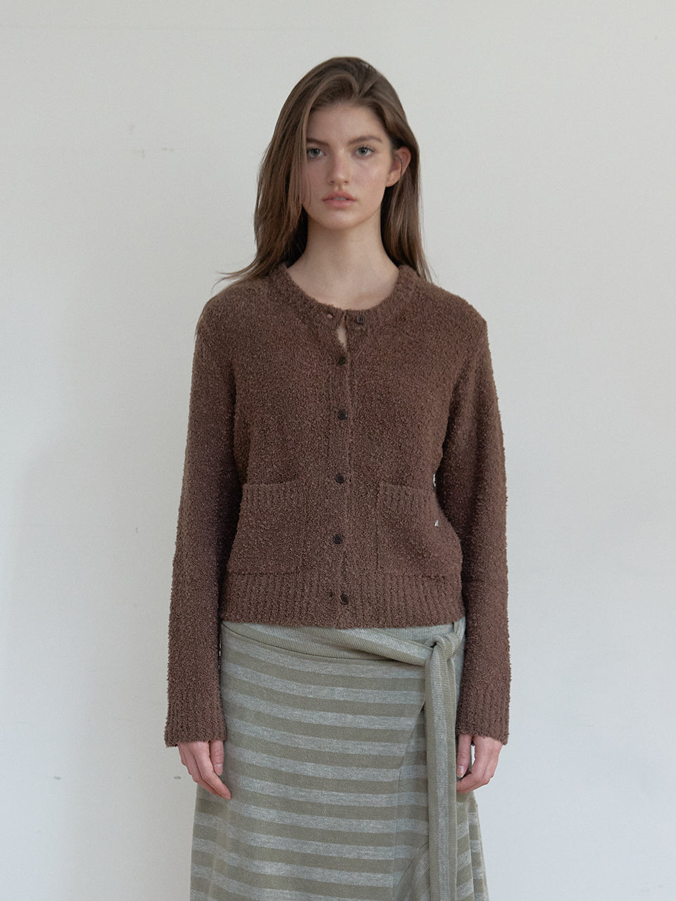 CARDIGAN TEXTURÉ EN MAILLE BOUCLÉE_MARRON