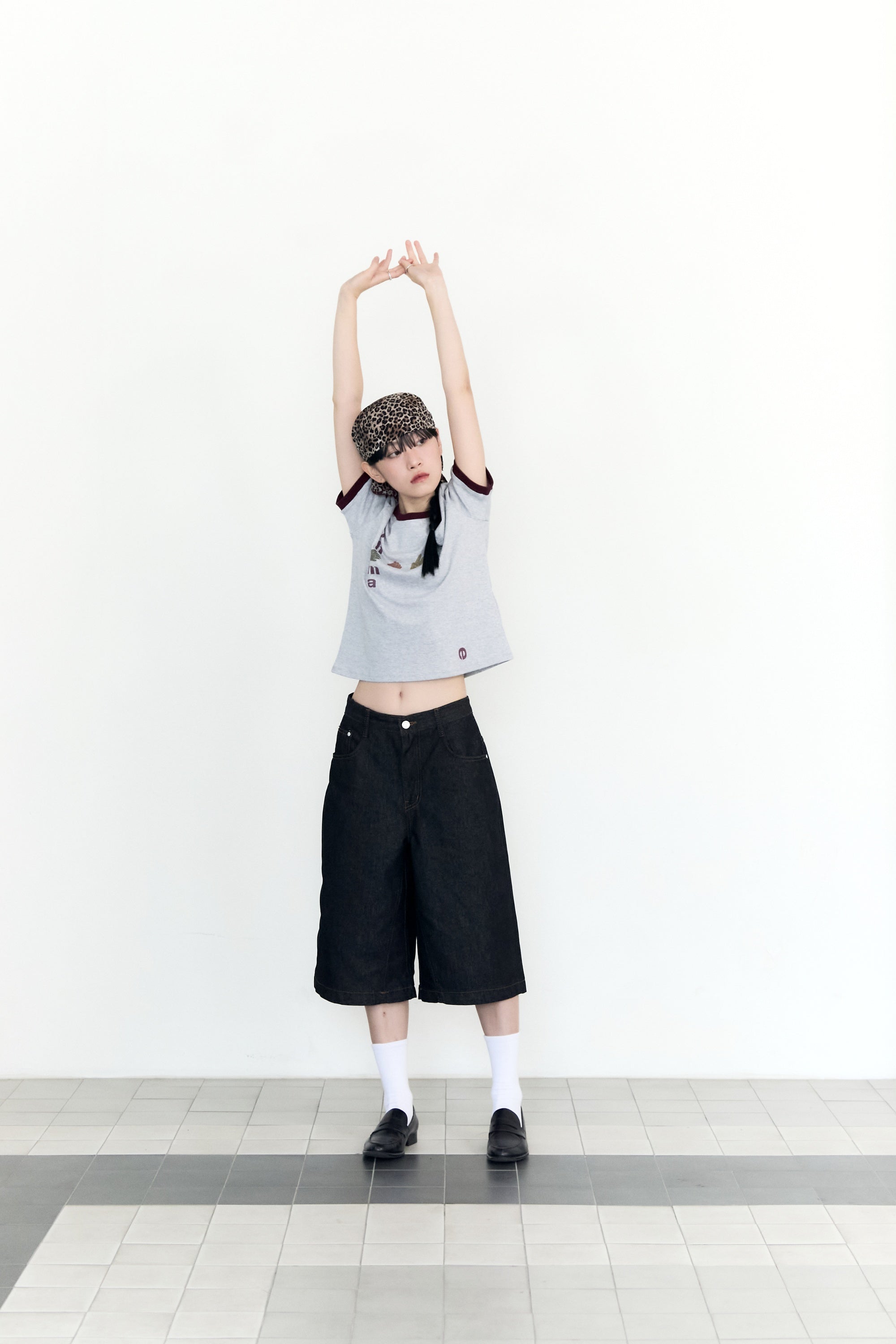 PLAYFUL RINGER TEE_GREY