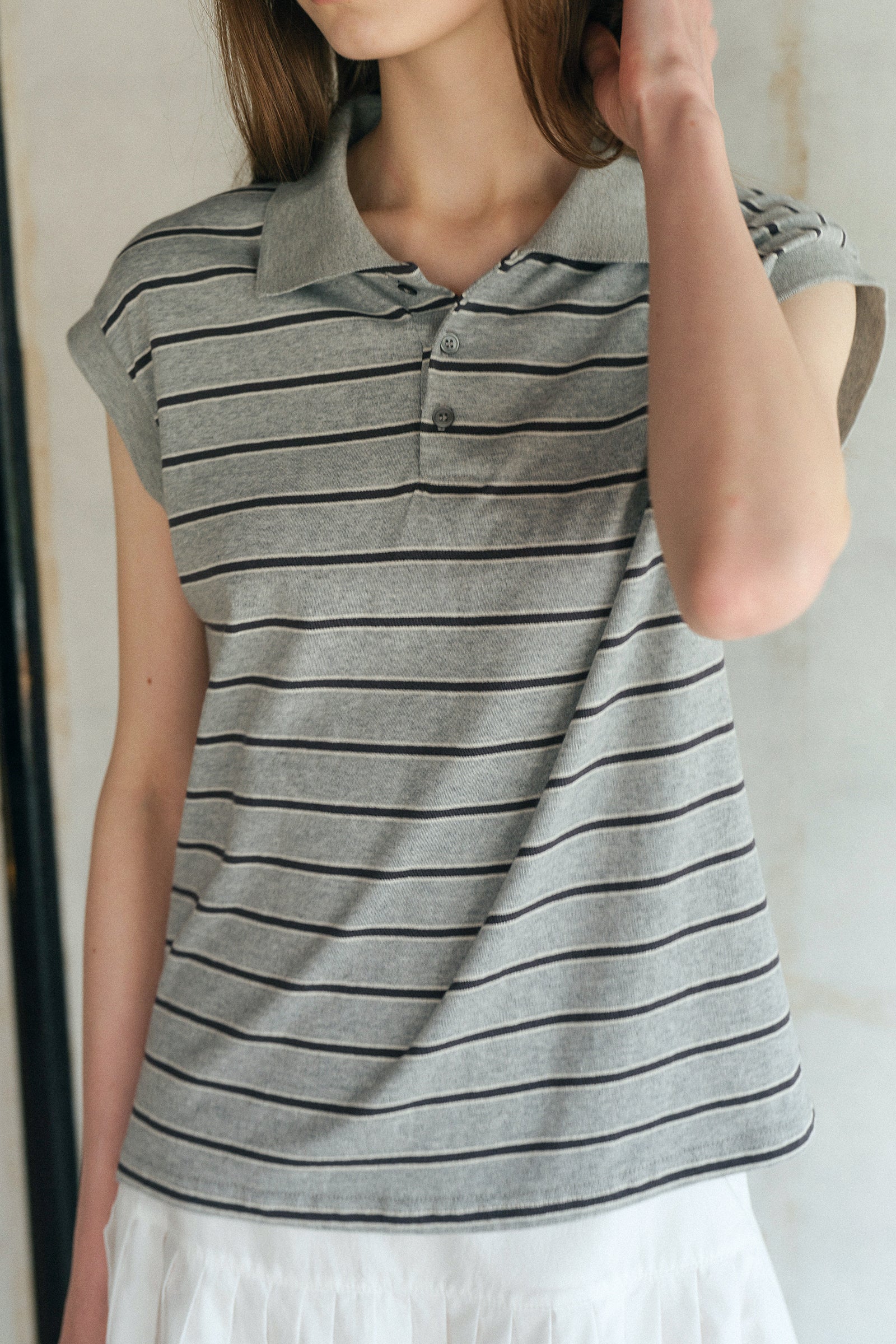 TOMMY SLEEVELESS_GRIS