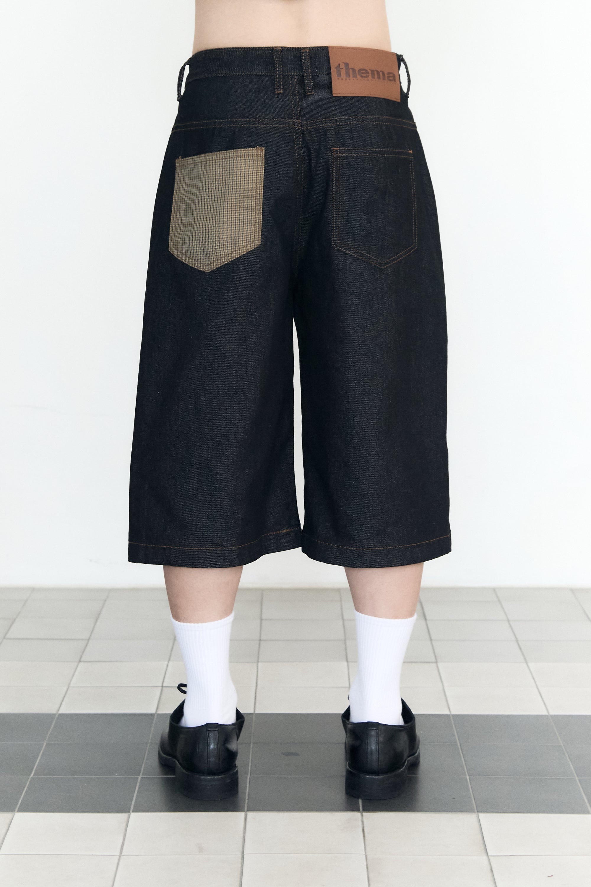 PANTACOURT CAPRI AVEC POCHE À CARREAUX_INDIGO