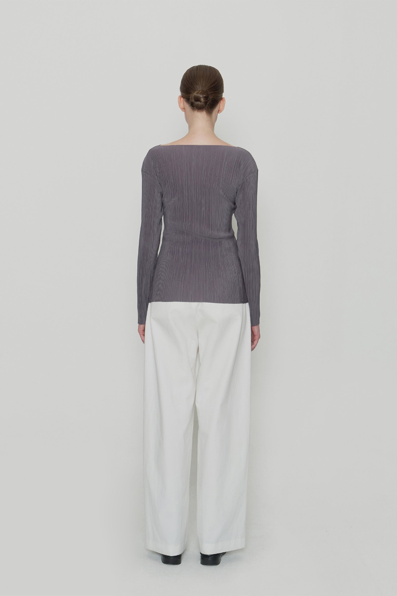 PLEATS CARDIGAN_CHARCOAL
