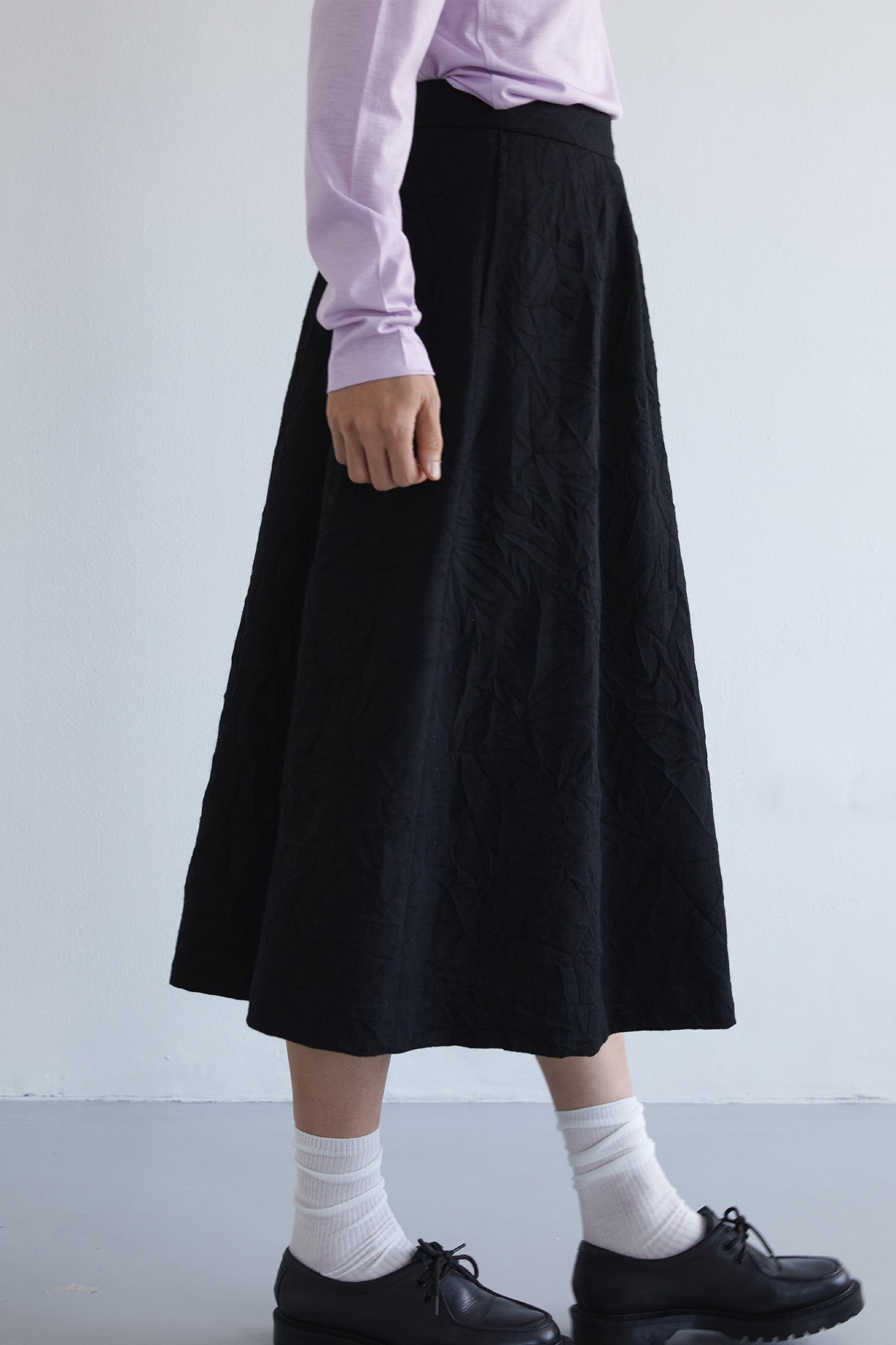 WOOL BLEND TUCK SKIRT_BLACK