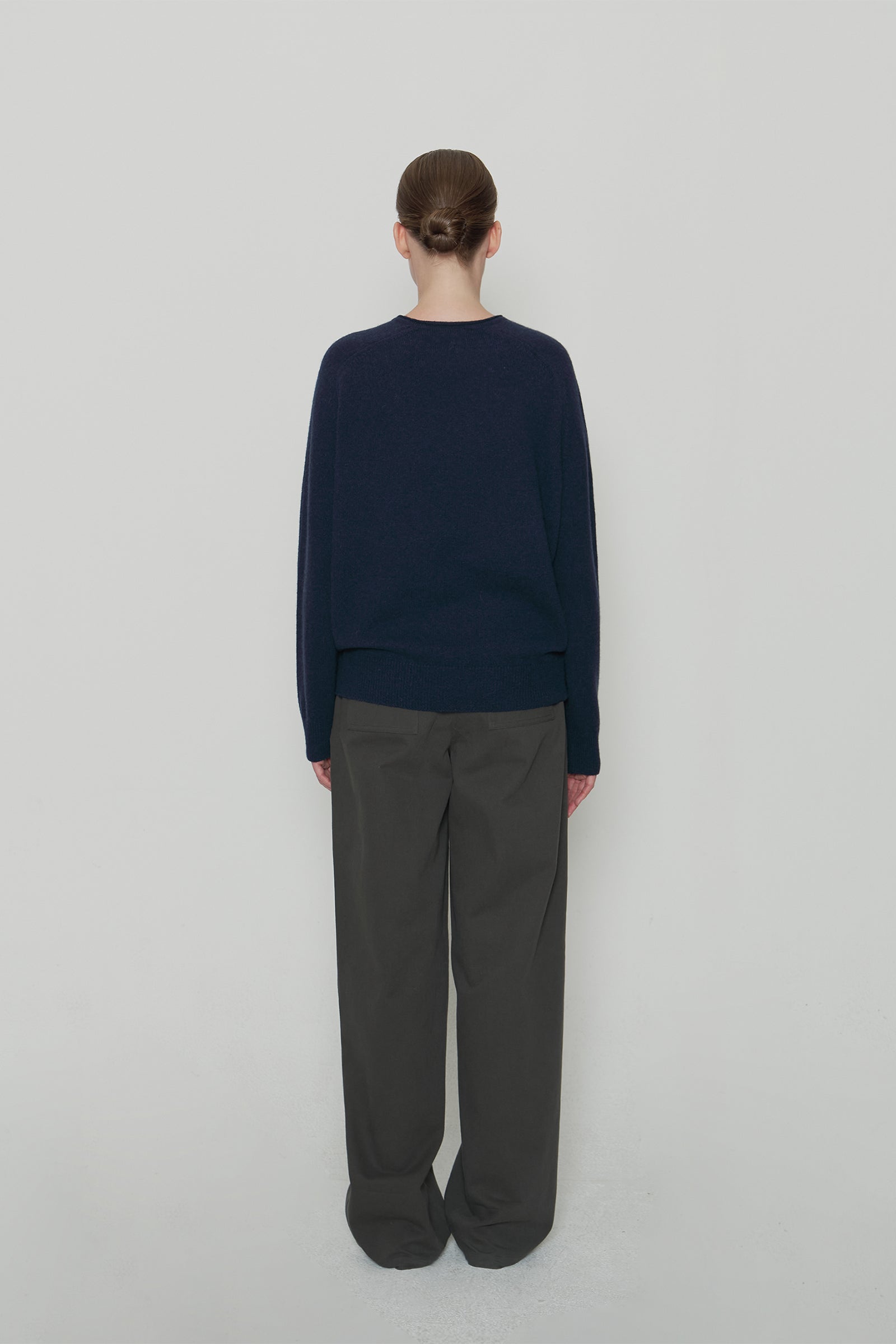 EDIN V-NECK ALPACA KNIT_DEEP BLUE