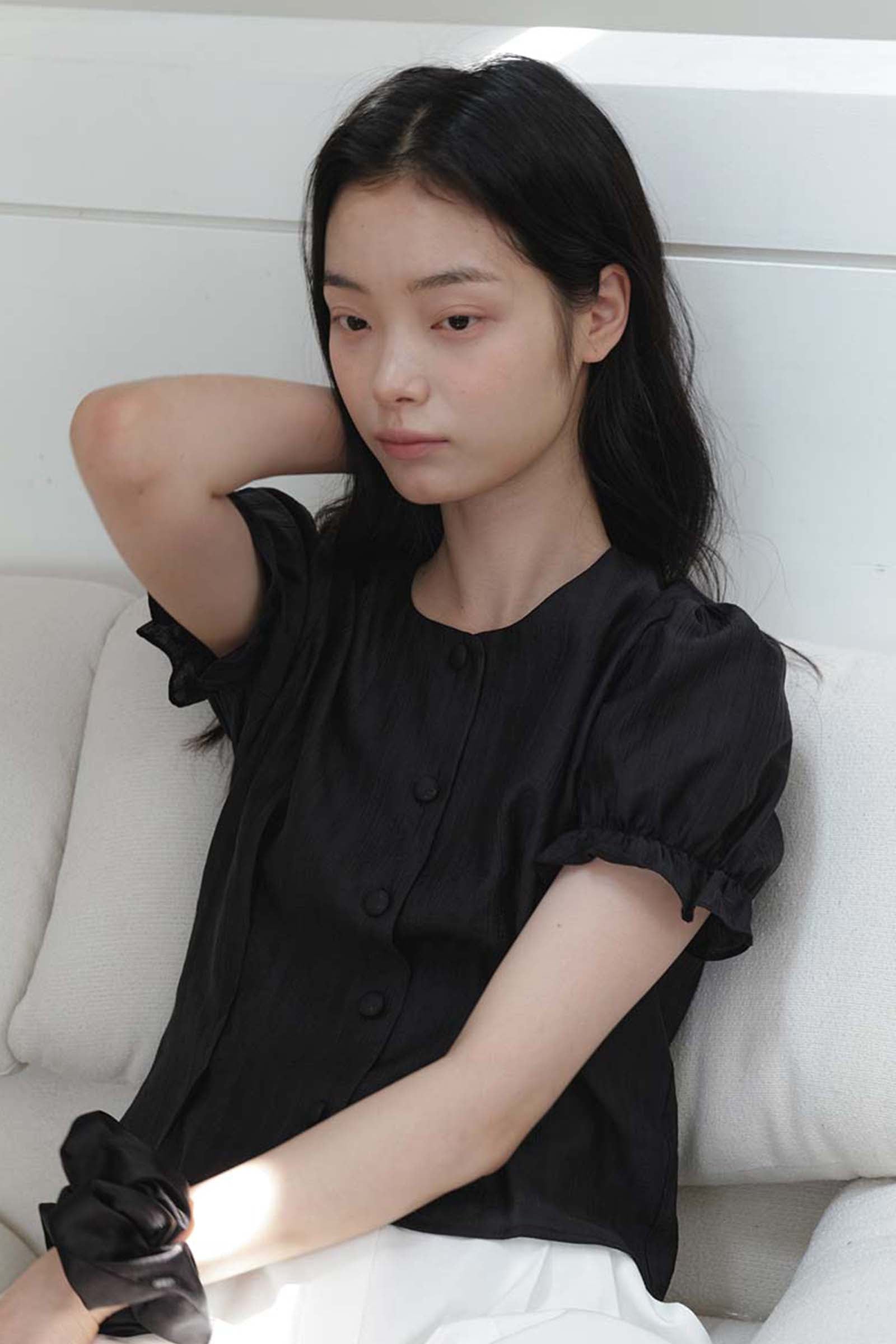 SOFT SHIRRING SHIRT_BLACK
