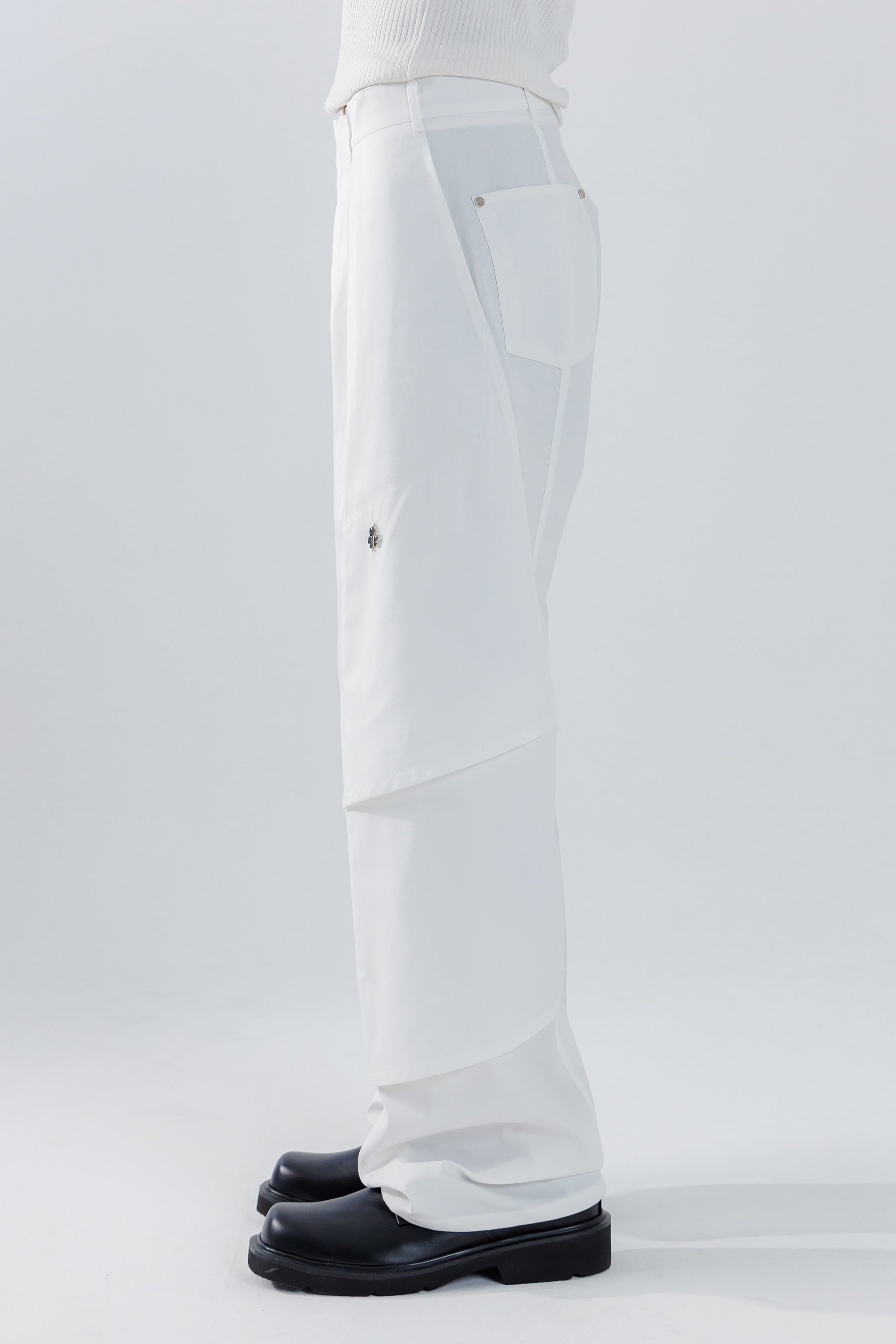 25SS MULTI LAYERED STRAIGHT PANTS_WHITE