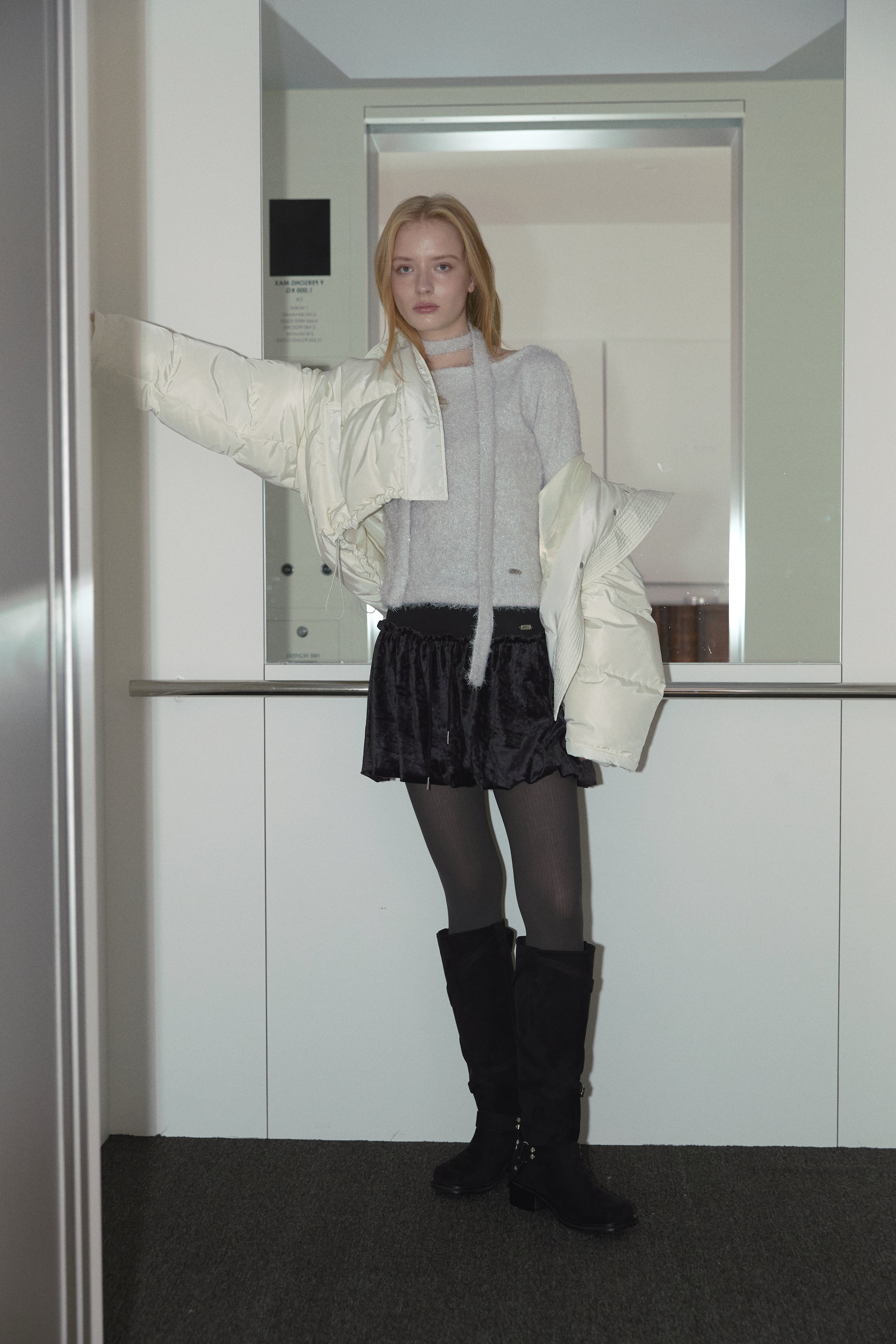 VELOUR BALLOON SKIRT_DARK NAVY