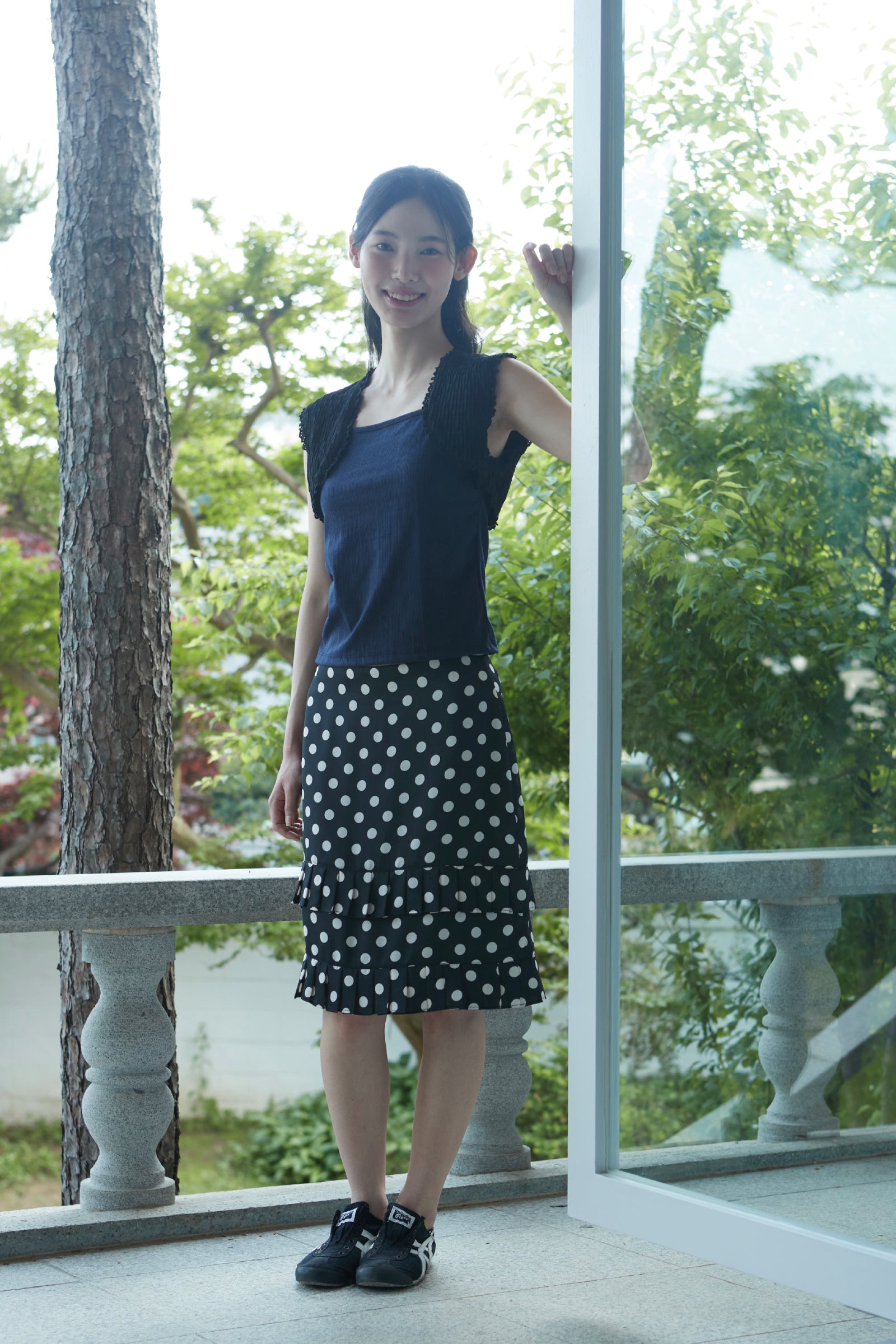 VEST LAYERED SLEEVELESS_BLACK
