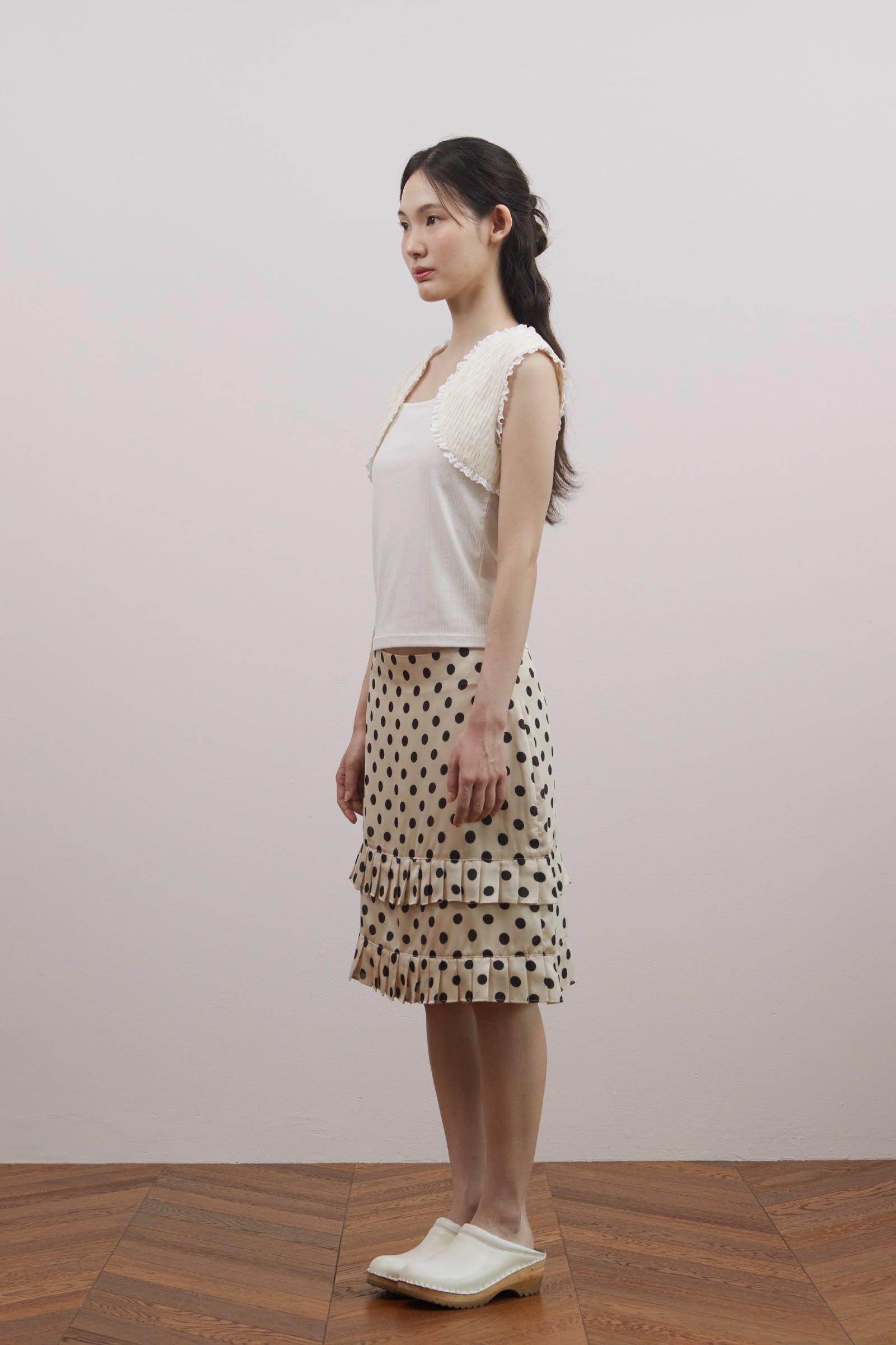 VEST LAYERED SLEEVELESS_WHITE