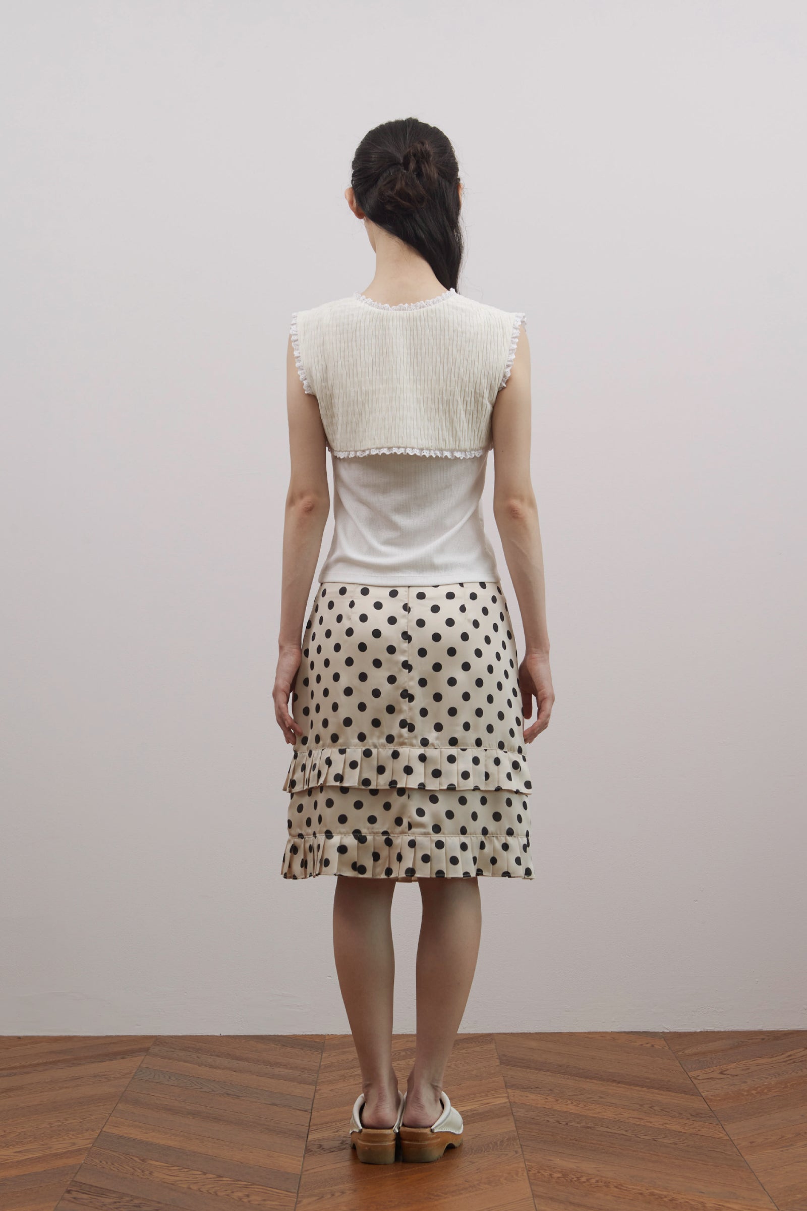 VEST LAYERED SLEEVELESS_WHITE