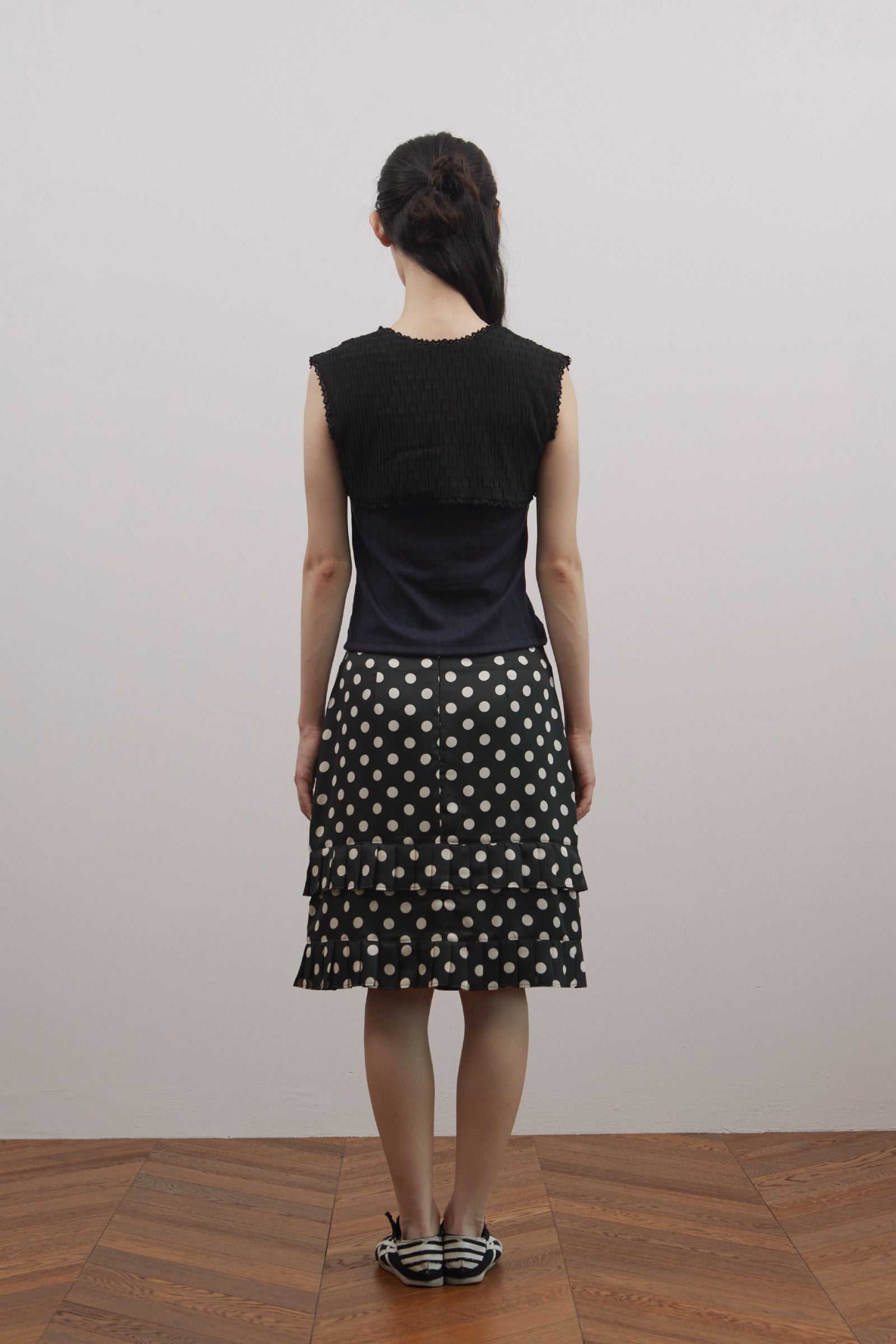 VEST LAYERED SLEEVELESS_BLACK
