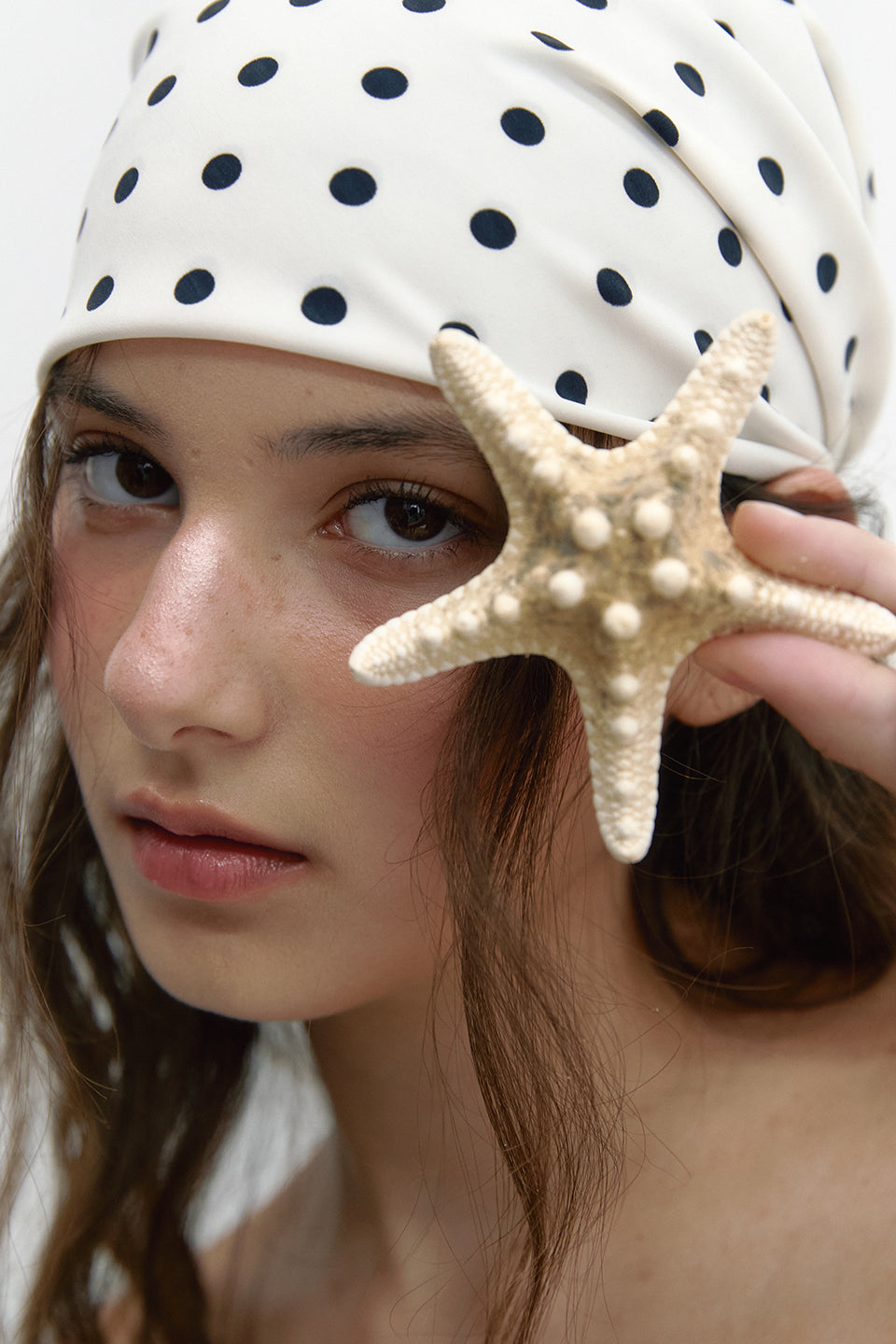 DOT SQUARE SCARF_IVORY