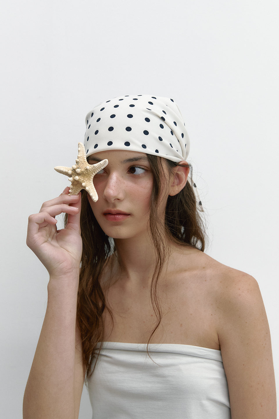 DOT SQUARE SCARF_IVORY