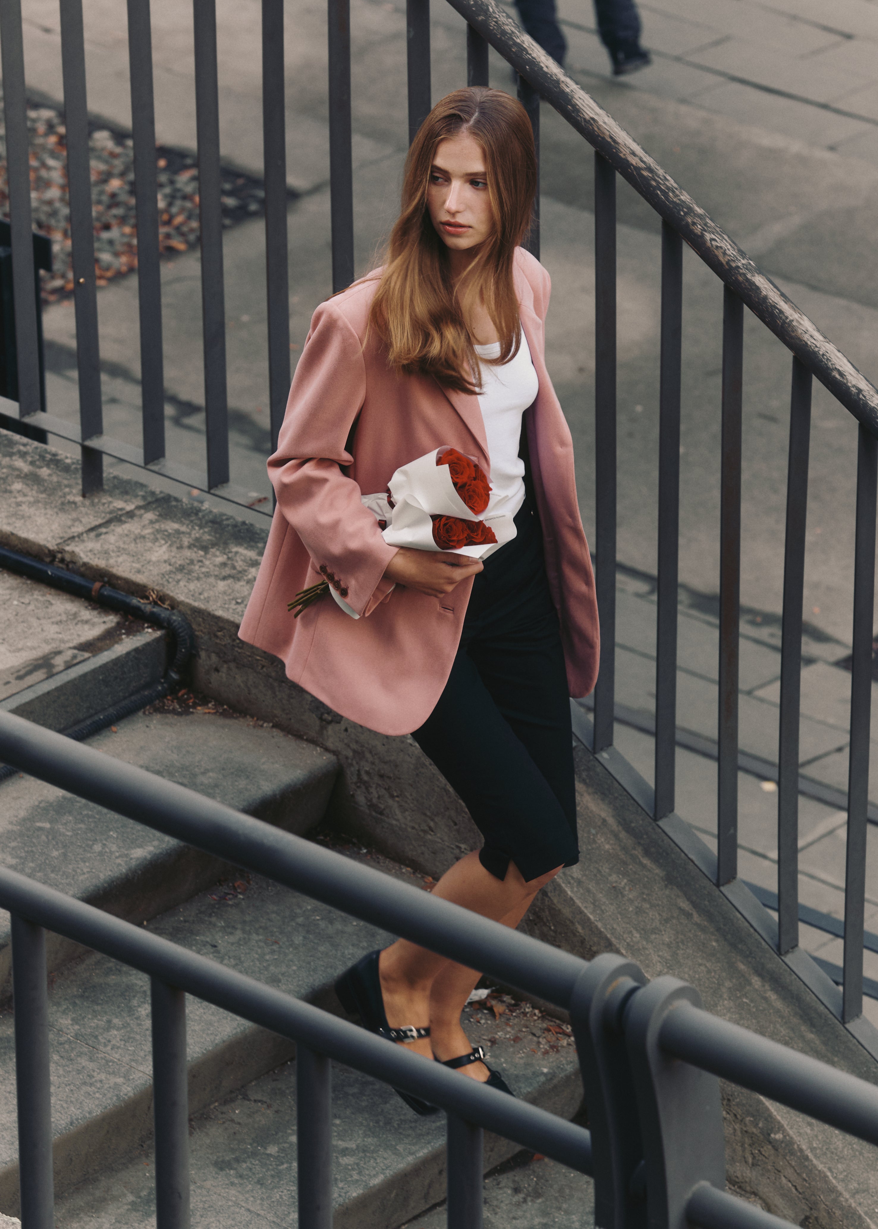 BLAZER EN DAIM À COUTURES APPARENTES_ROSE