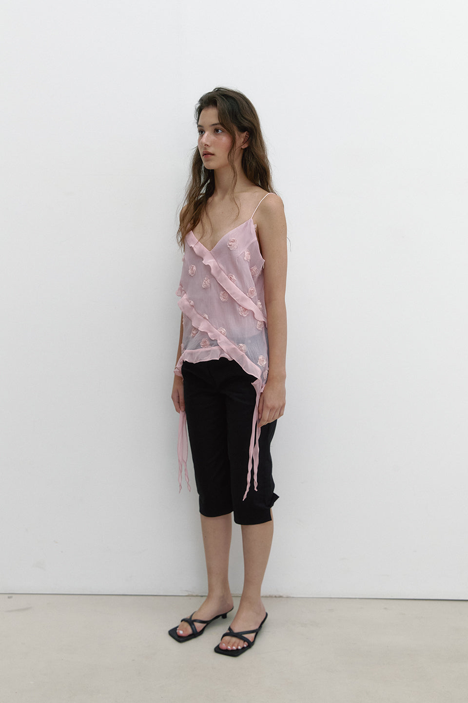 CHEMISIER À VOLANTS EN CHIFFON FLEURI_ROSE