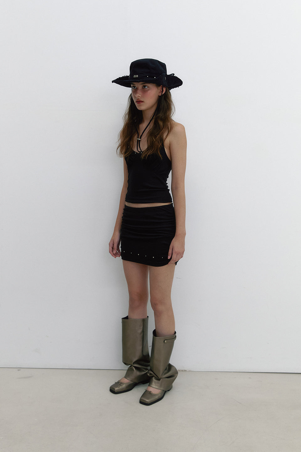 STUD SHIRRING SKIRT_NOIR