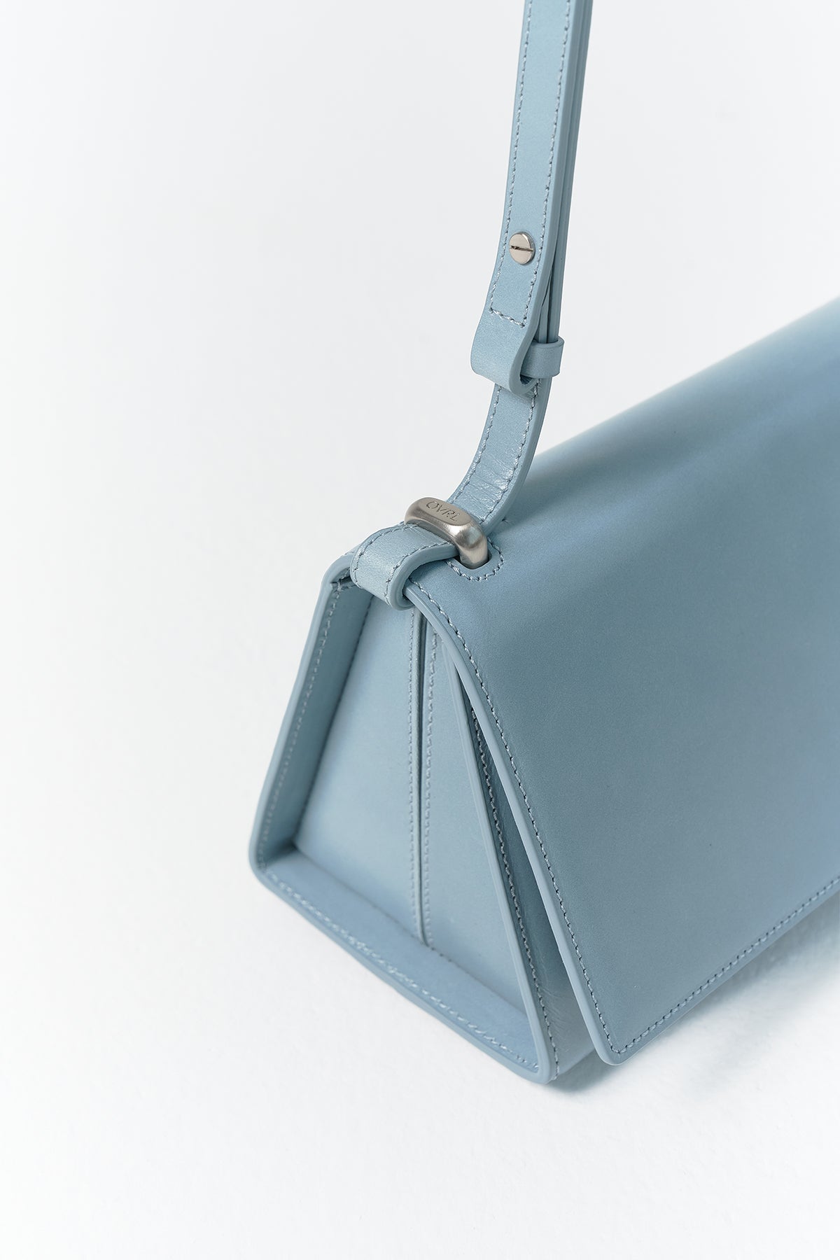 CALI_BLEU GRIS