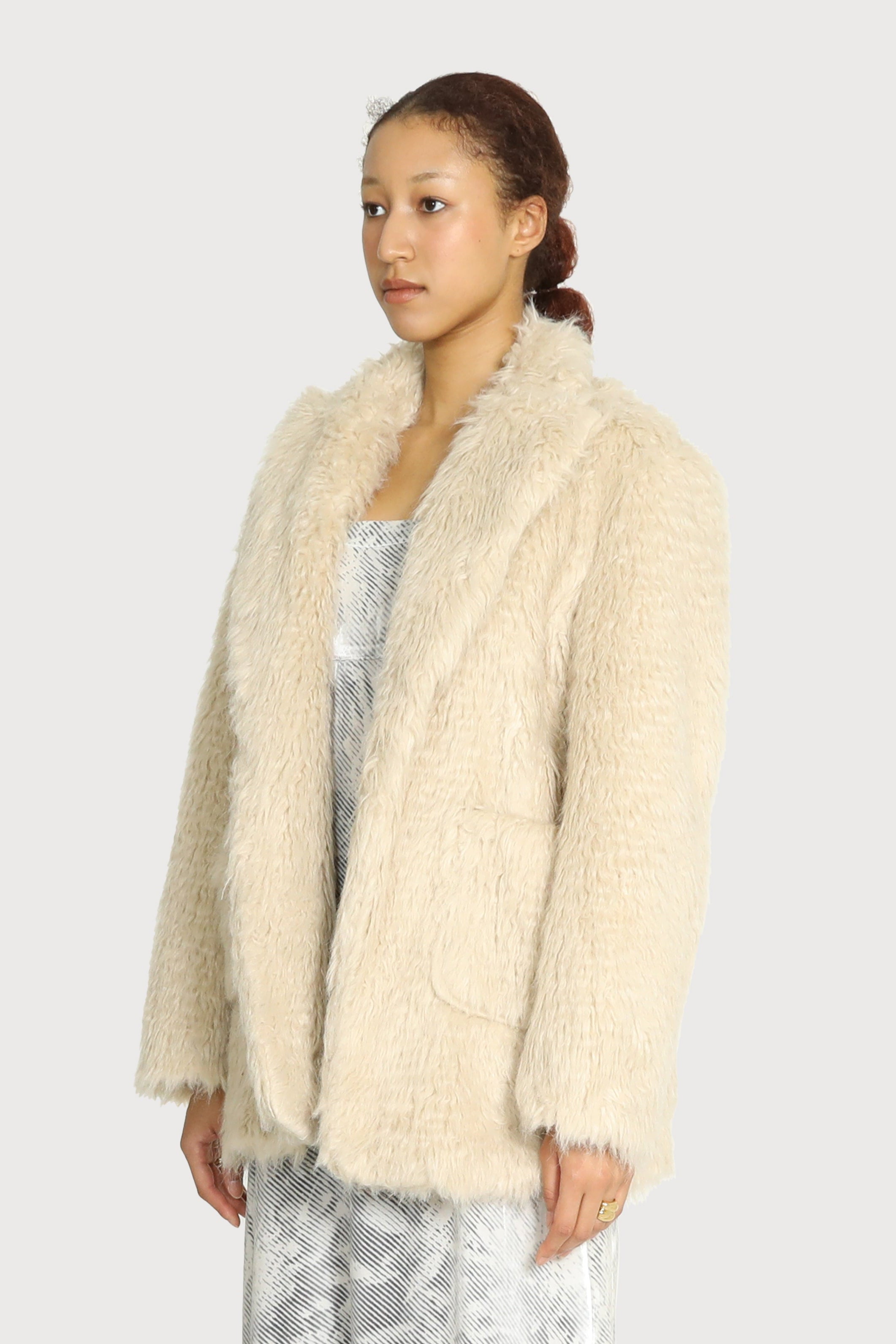VESTE TEXTURÉE EN FOURRURE_BEIGE