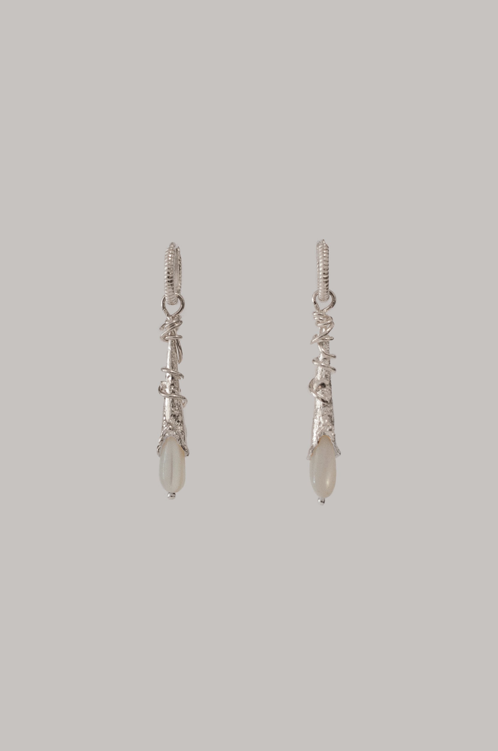 BOUCLES D'OREILLES PENDANTES GOUTTE_ARGENT