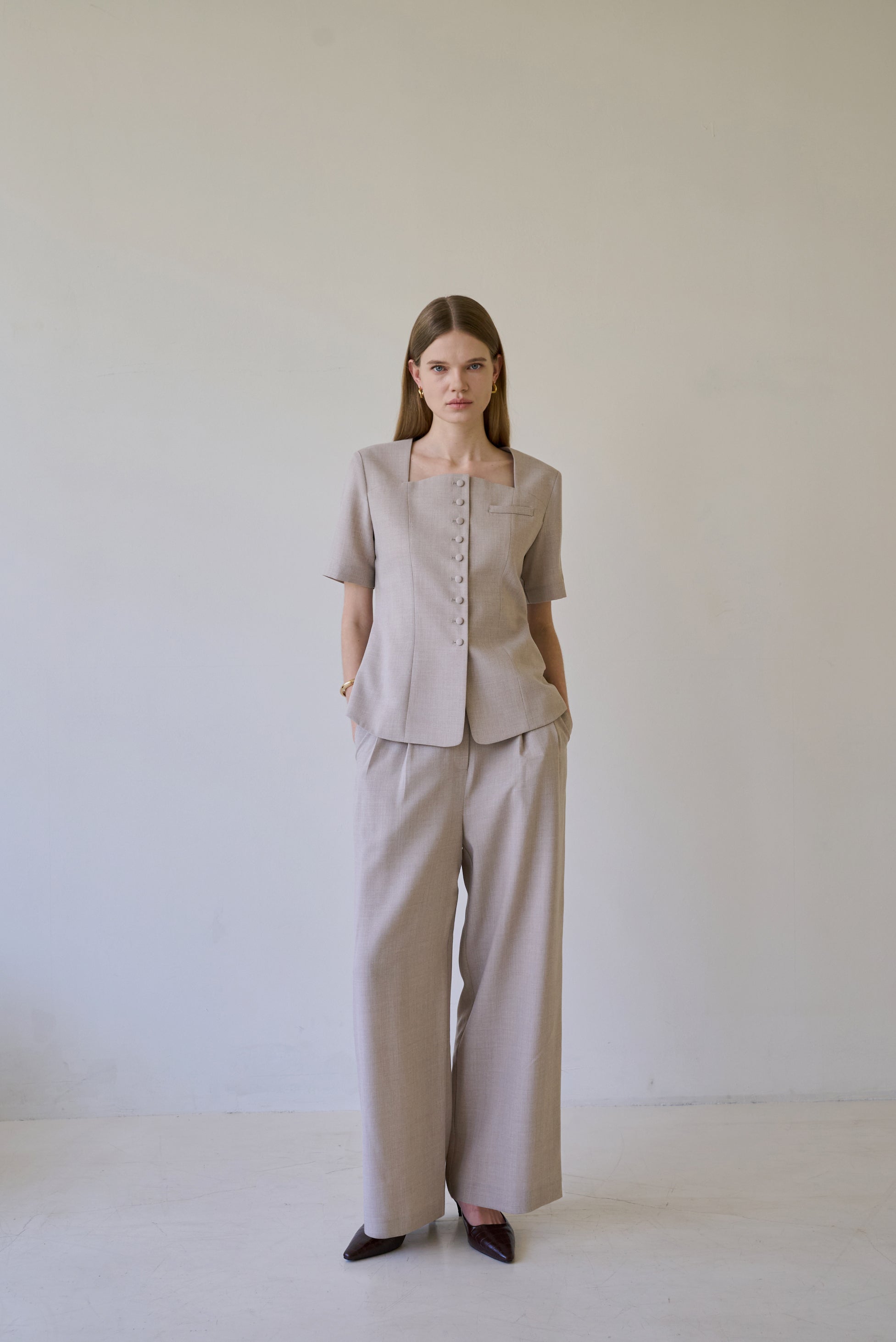 NOUE BUTTON BLOUSE_BEIGE