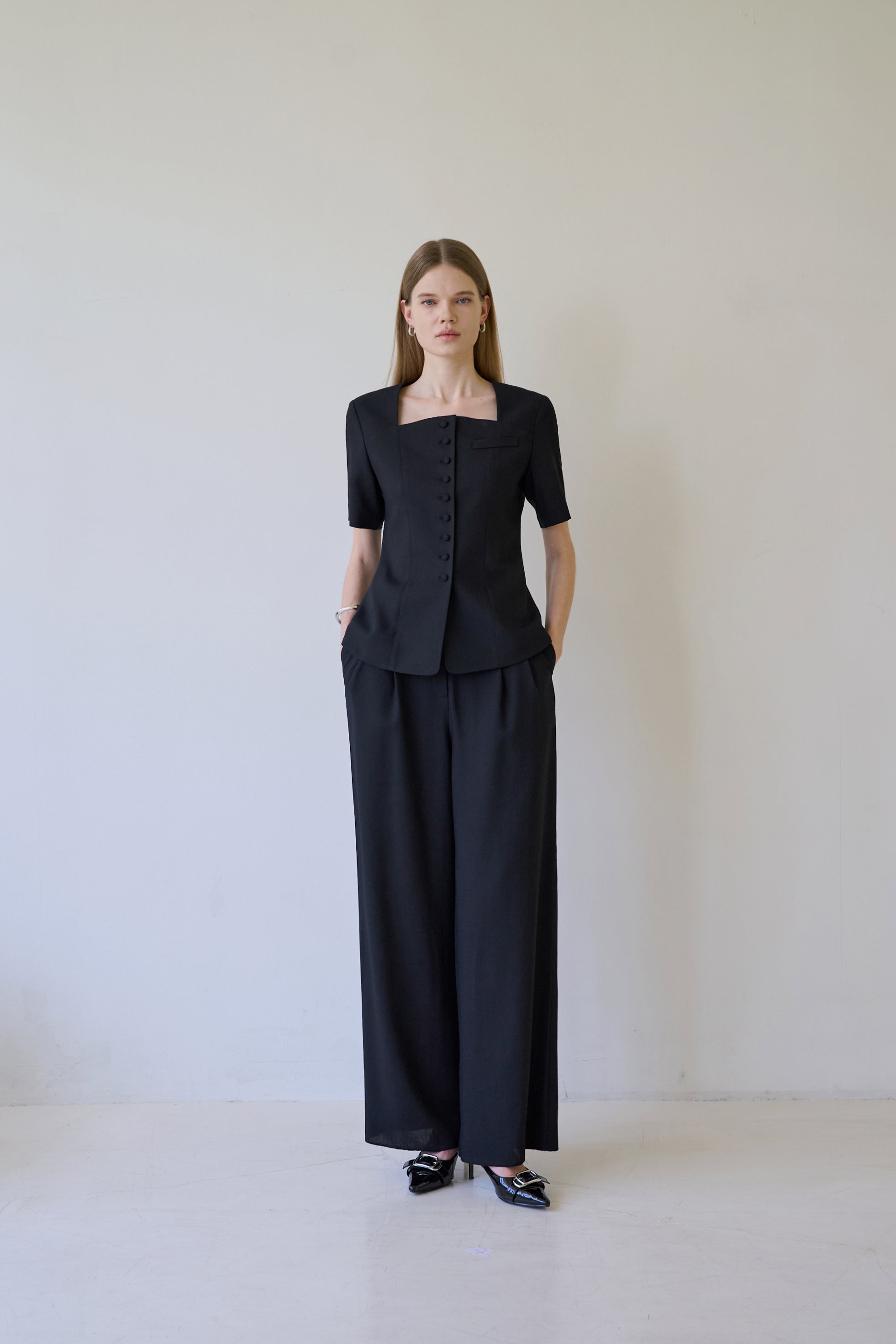NOUE AIRY PANTS_BLACK