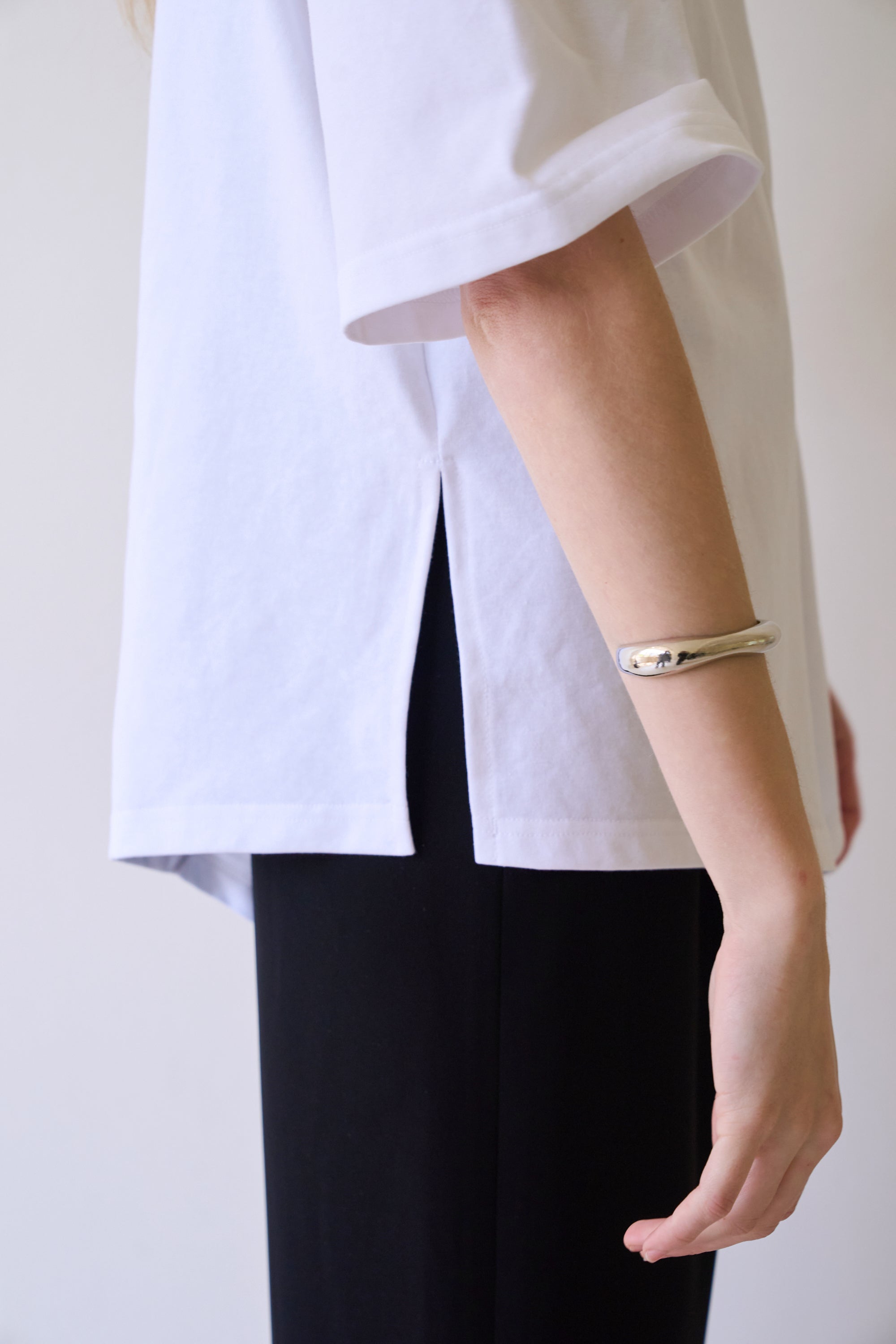 T-SHIRT À CORDON ASYMÉTRIQUE_BLANC