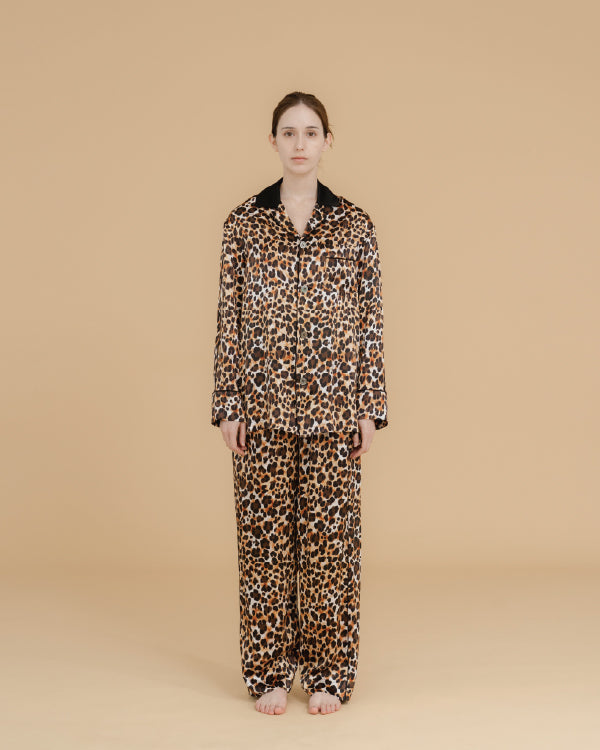 PYJAMA EN SOIE LEOPARD_LÉO