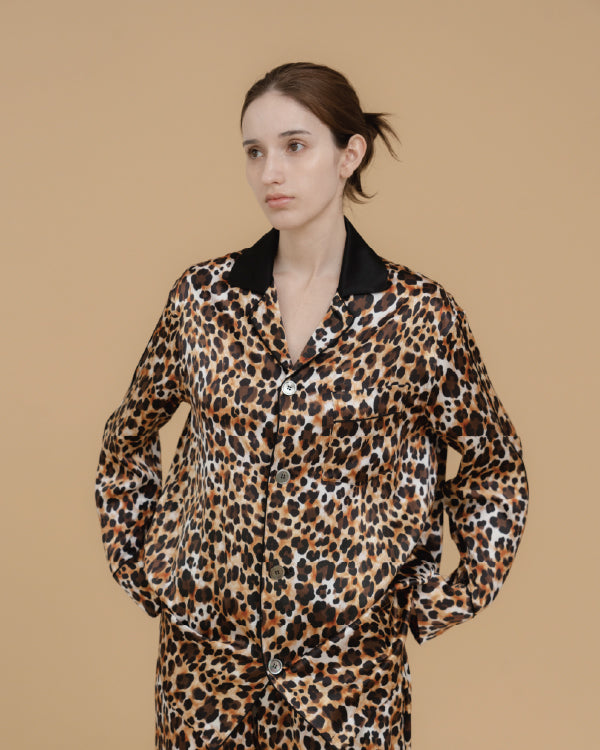 PYJAMA EN SOIE LEOPARD_LÉO