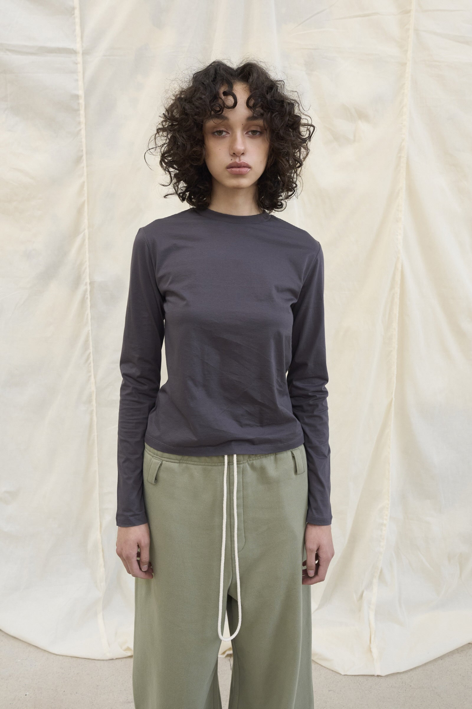 TEE-SHIRT MANCHES LONGUES_CHARBON