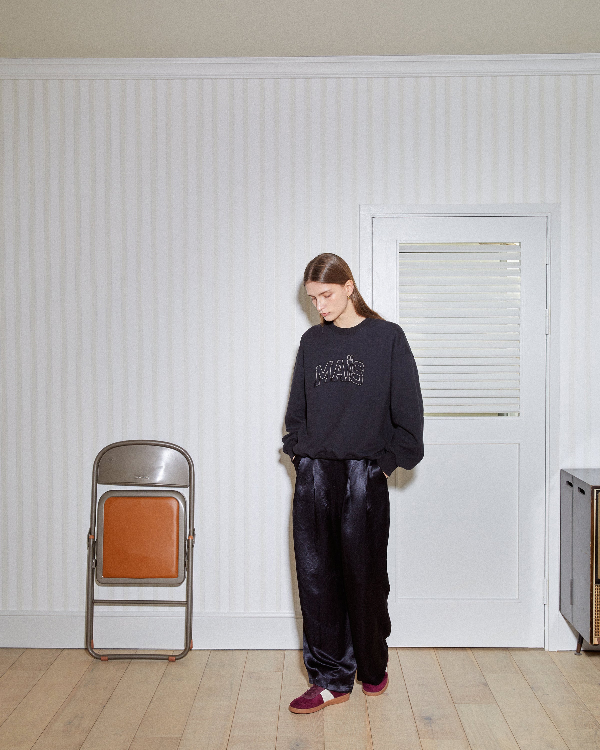 APPLIQUE LOGO SWEATSHIRT_BLACK