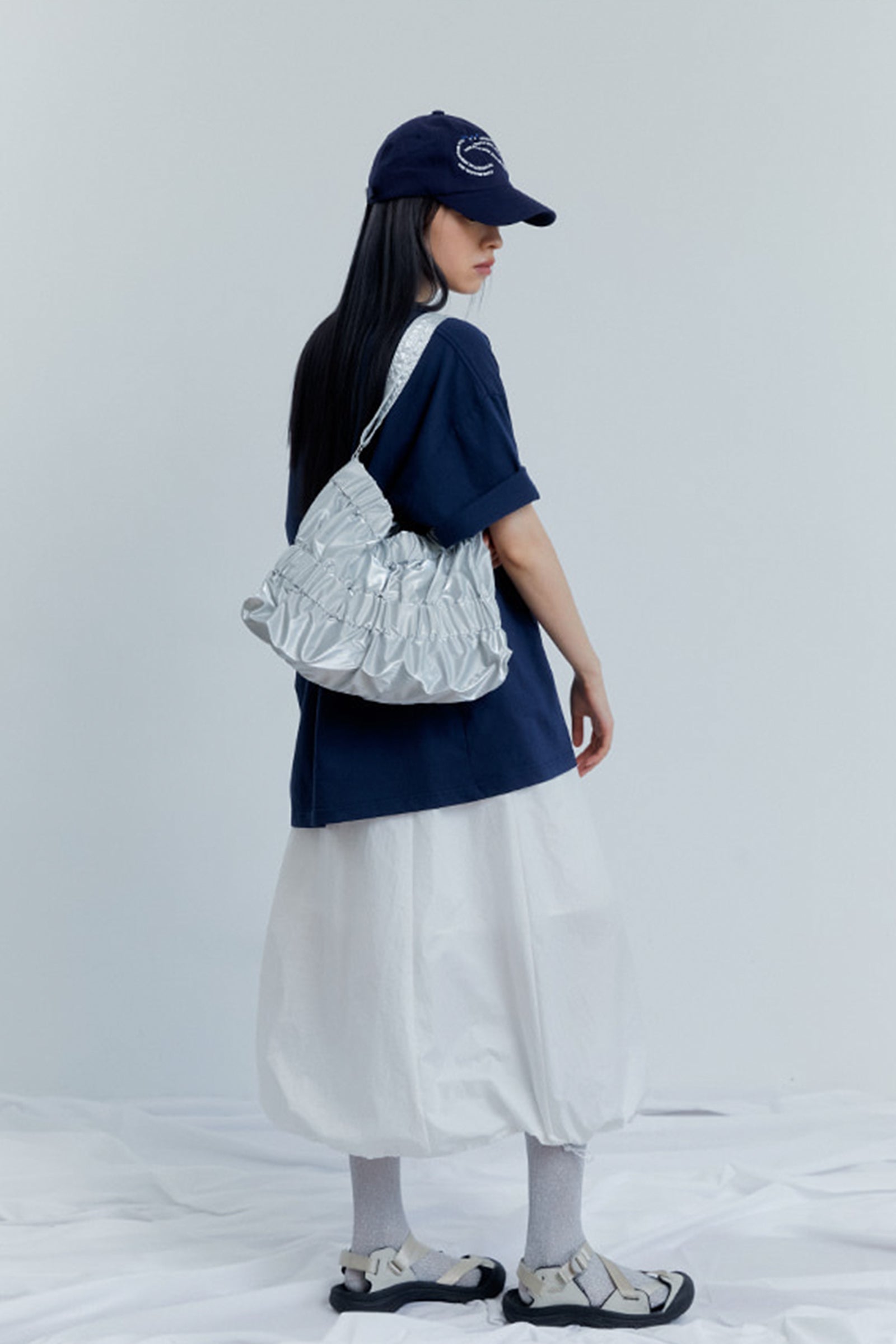 M TIERED CROSS BAG_SILVER