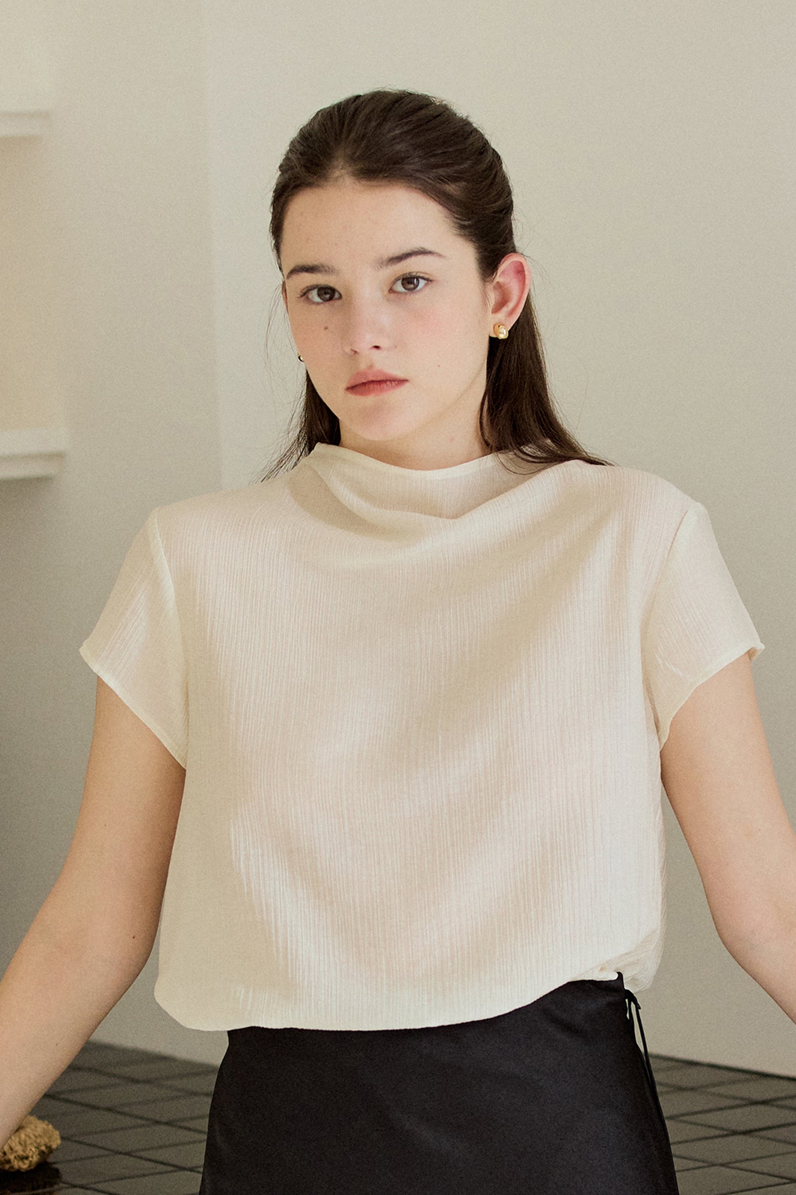 PLEATED CAP SHIRT_IVORY