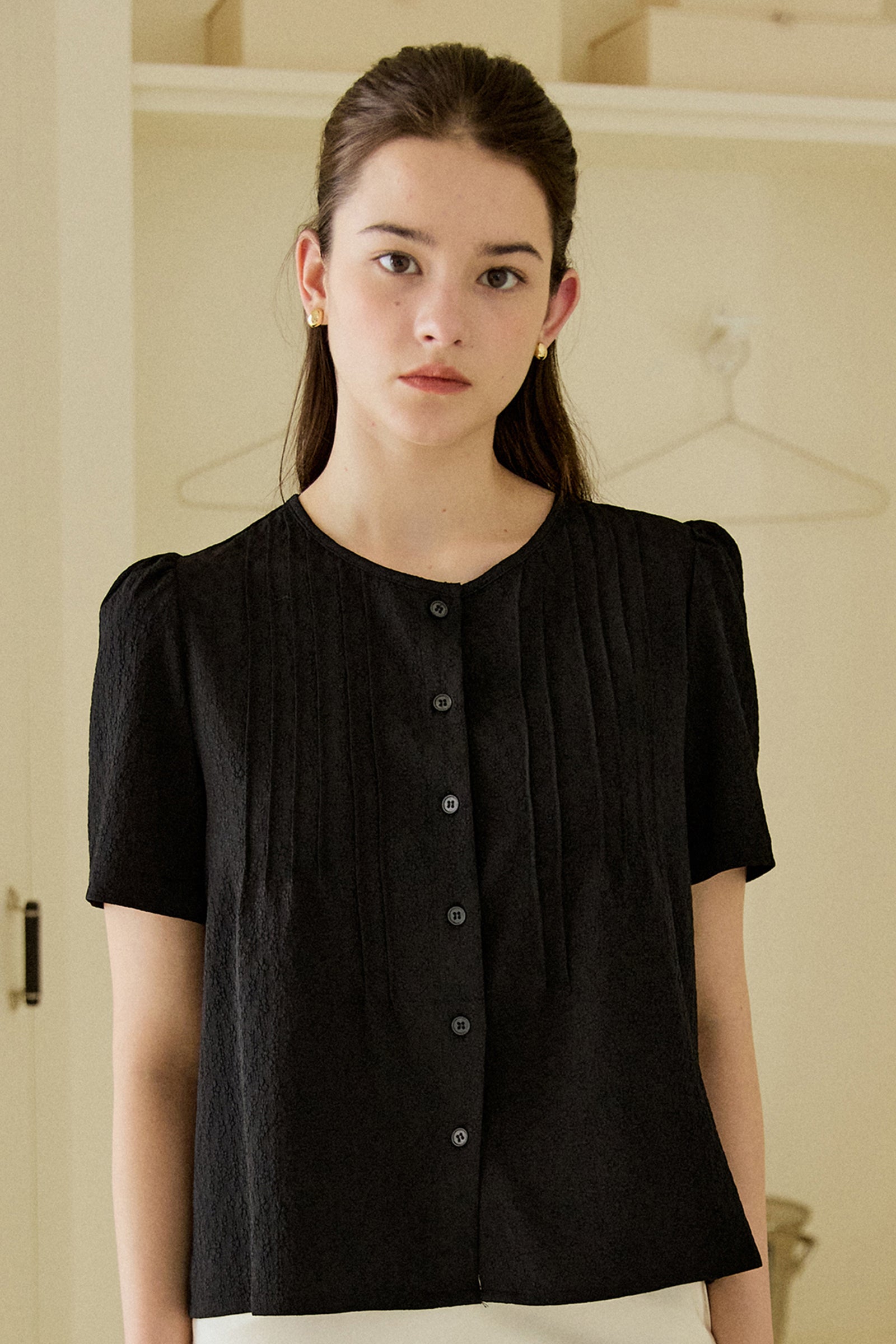TUCKED FLOWER SHIRT_BLACK
