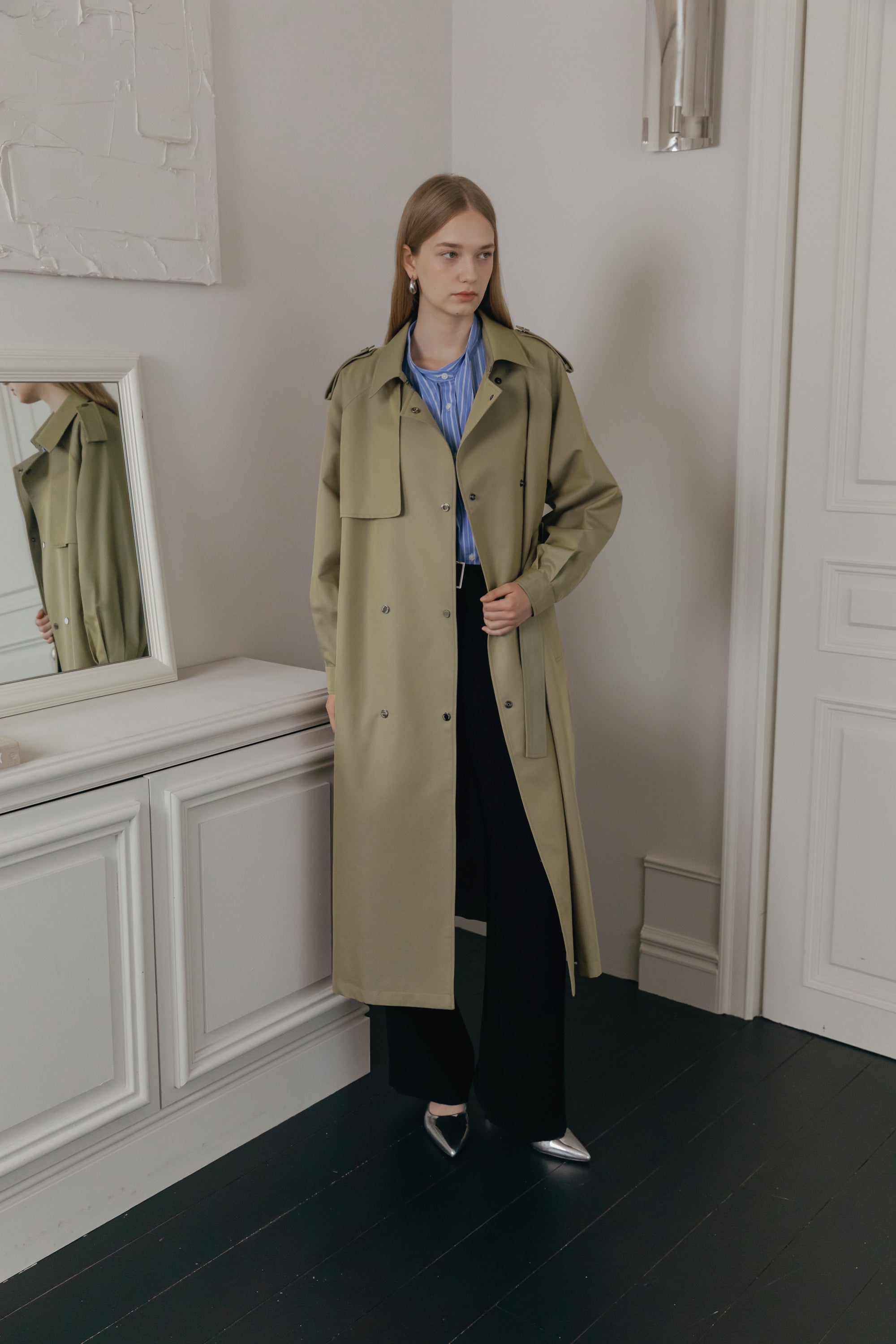 MANTEAU TRENCH À BOUTONS PRESSION (CLASSIQUE)_KAKI