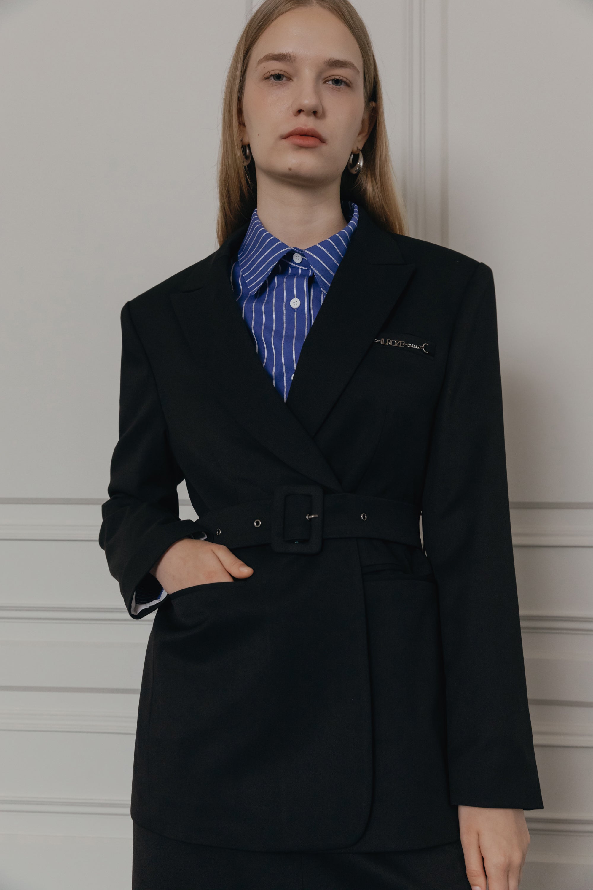 BLAZER LUXE AVEC CEINTURE_NOIR