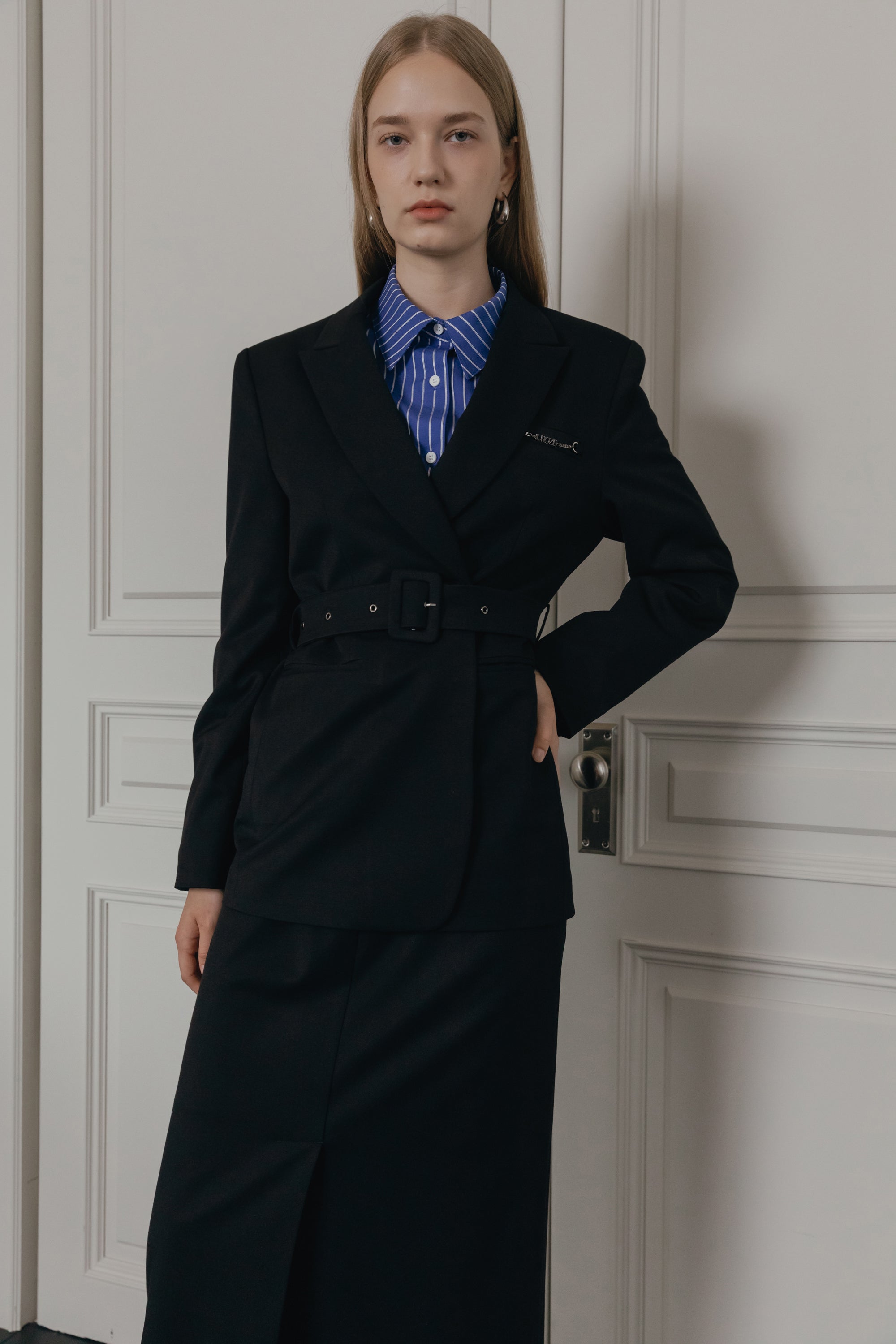 BLAZER LUXE AVEC CEINTURE_NOIR