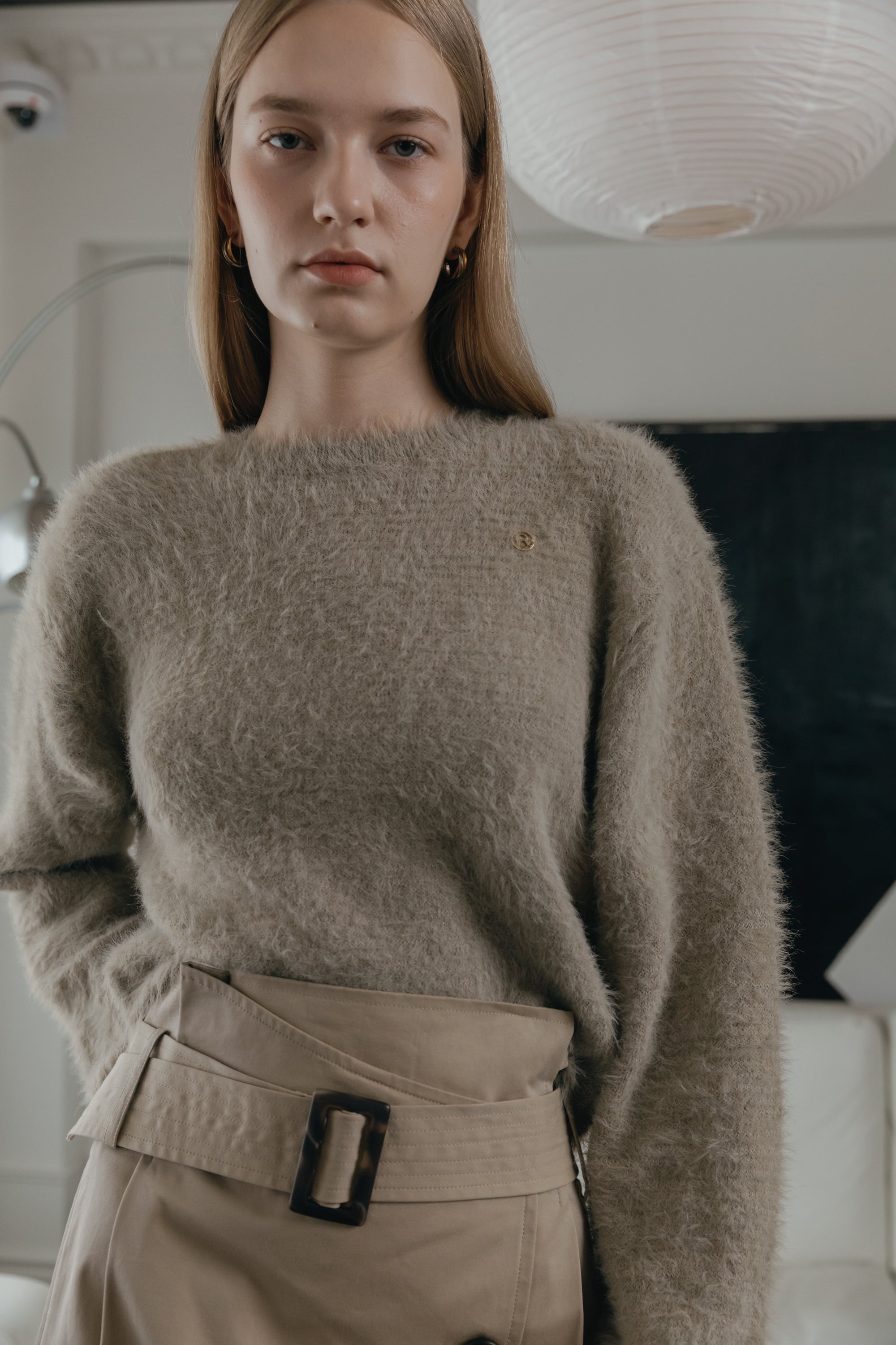 PULL DOUX À POILS LONGS_BEIGE