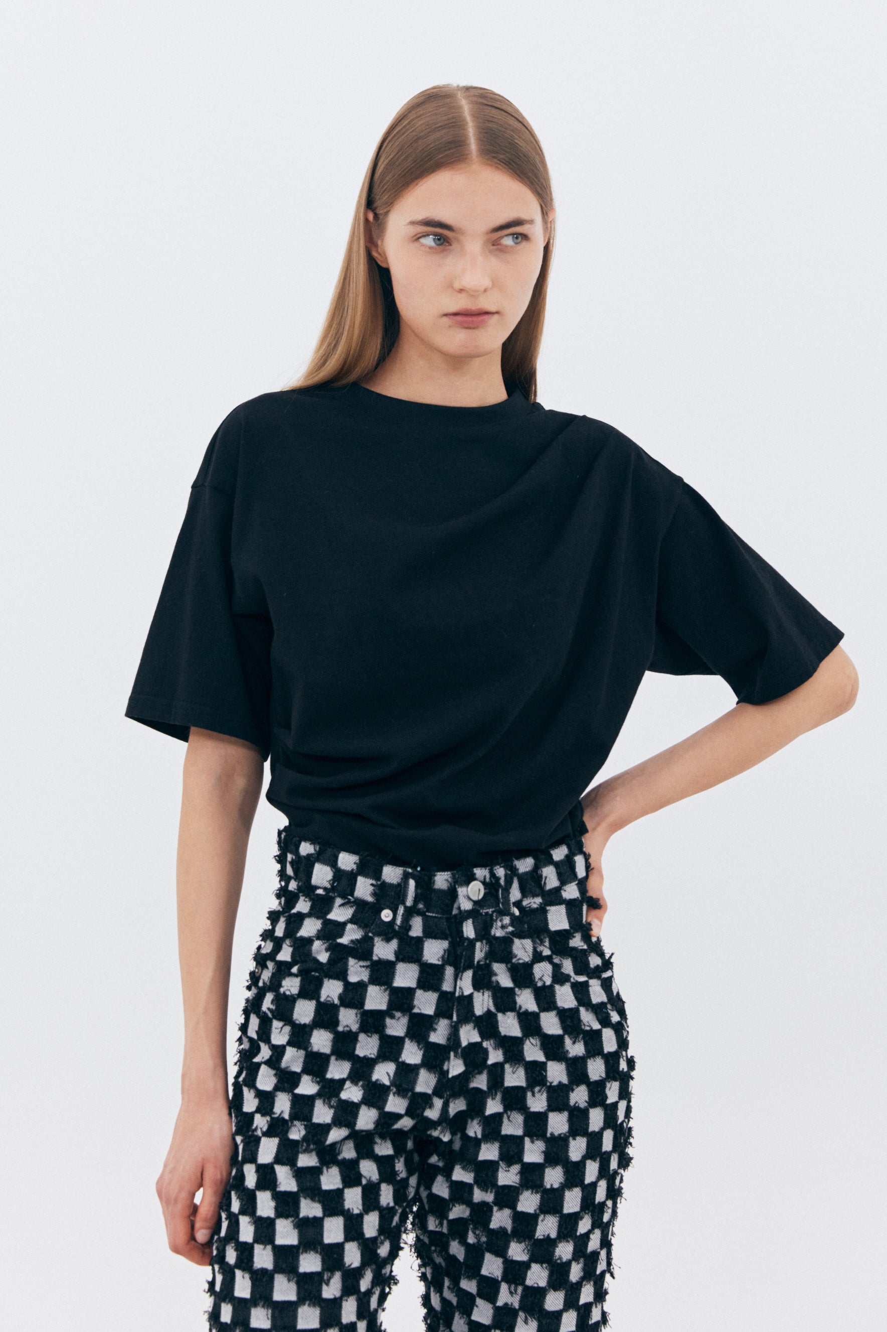 TUCK T SHIRT_BLACK