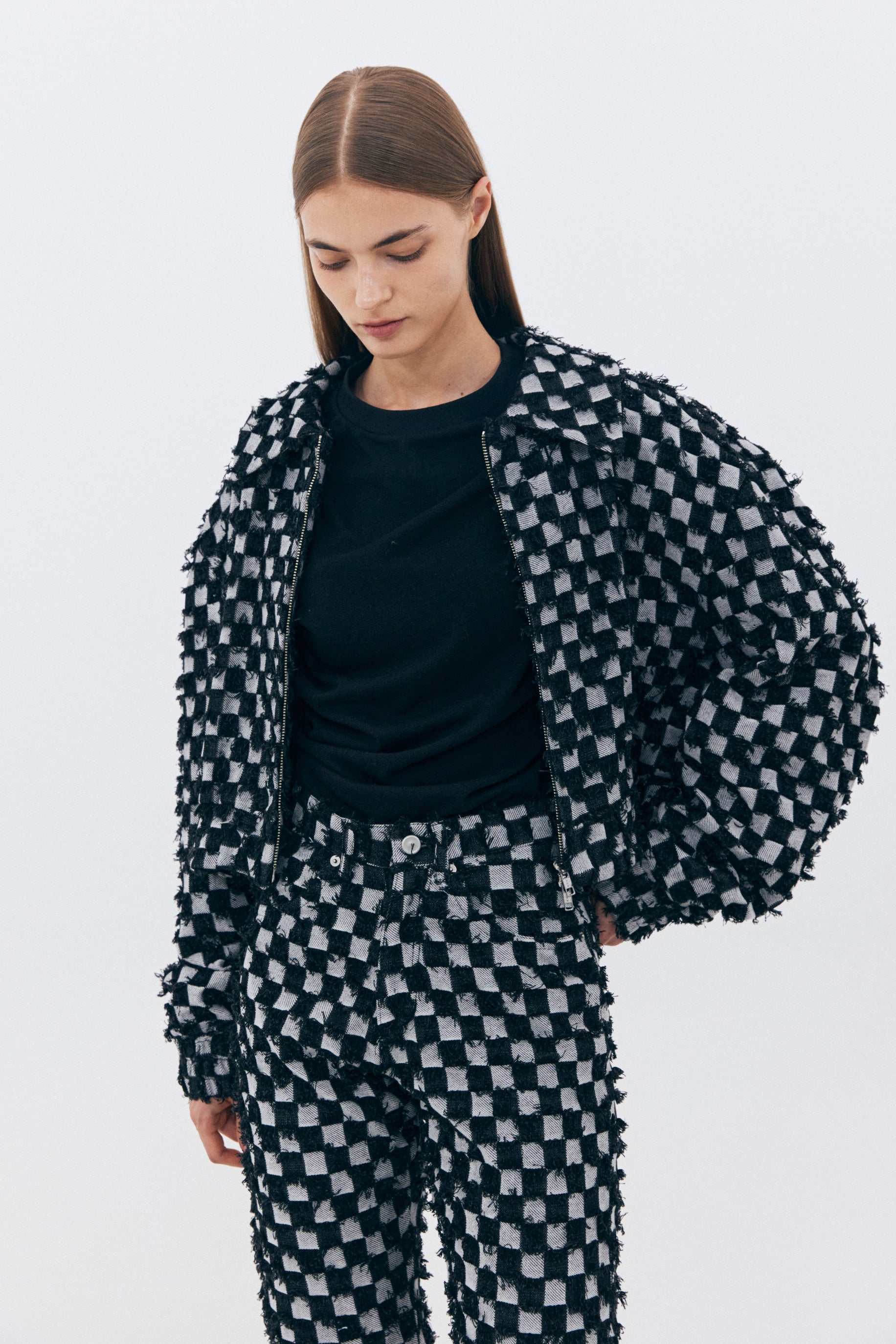 VESTE COURTE EN JEAN BICOLORE_NOIR