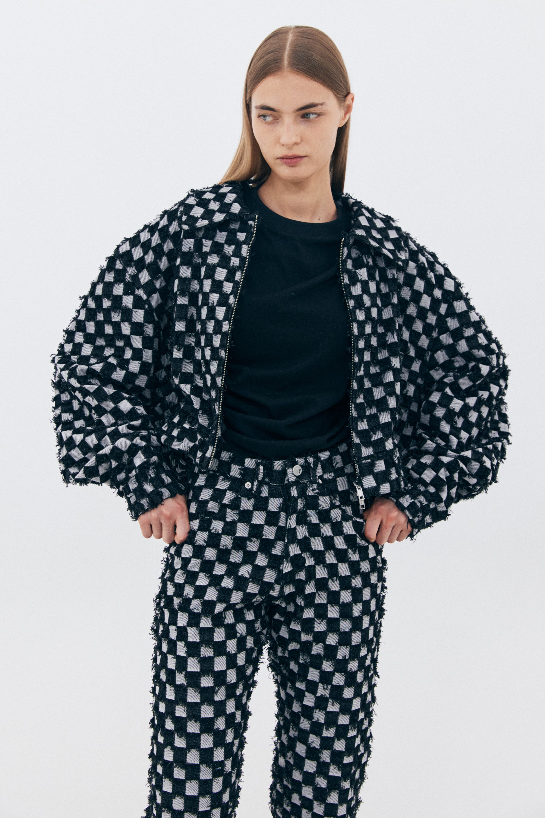 VESTE COURTE EN JEAN BICOLORE_NOIR