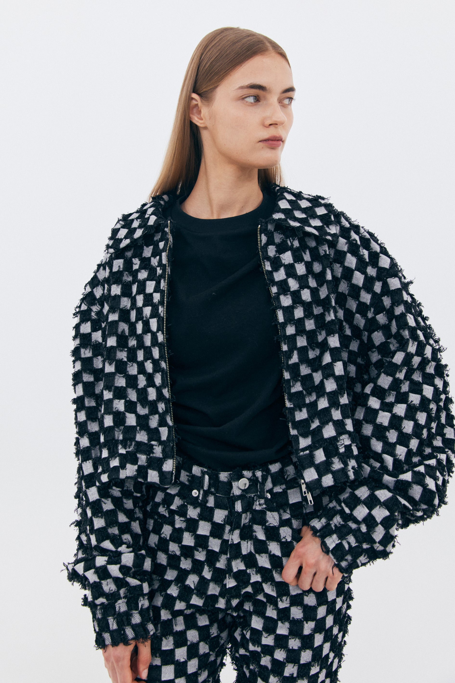 VESTE COURTE EN JEAN BICOLORE_NOIR