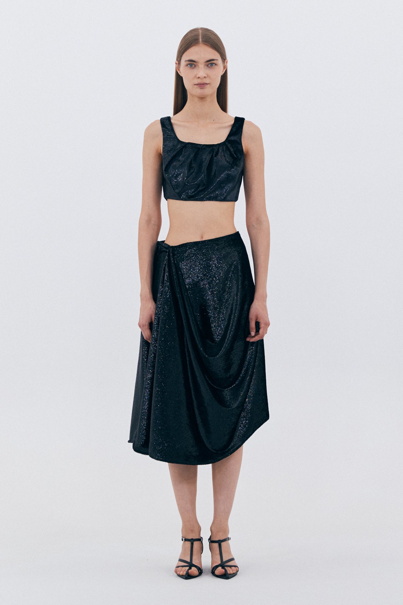 COWL DRAPE GLOSSY SKIRT_BLACK
