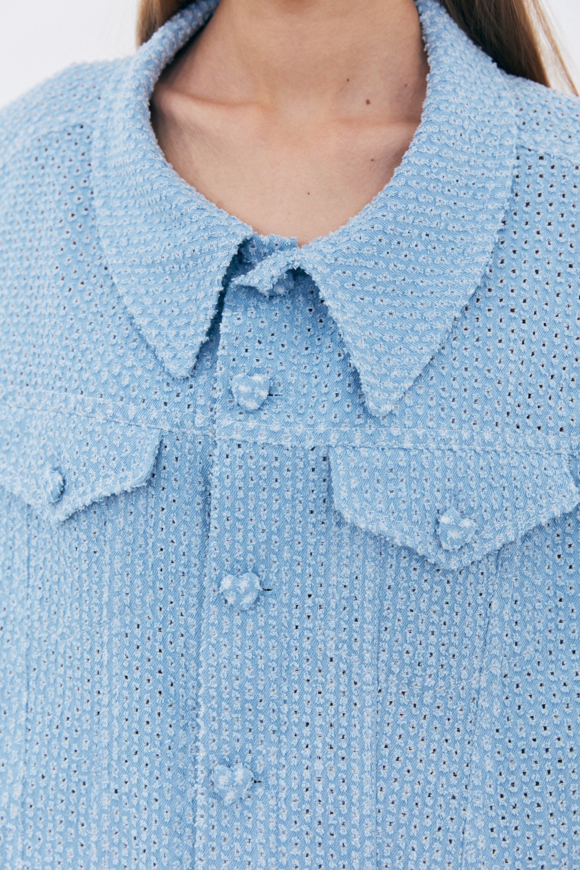 SLEEVELESS DENIM JACKET_BLUE