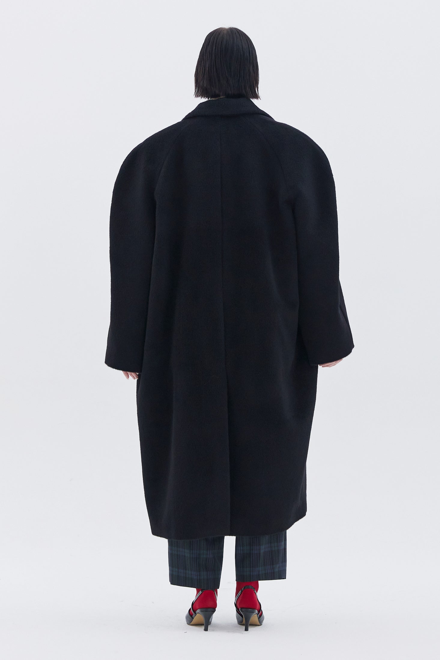 MANTEAU EN ALPAGA MÉLANGÉ_NOIR